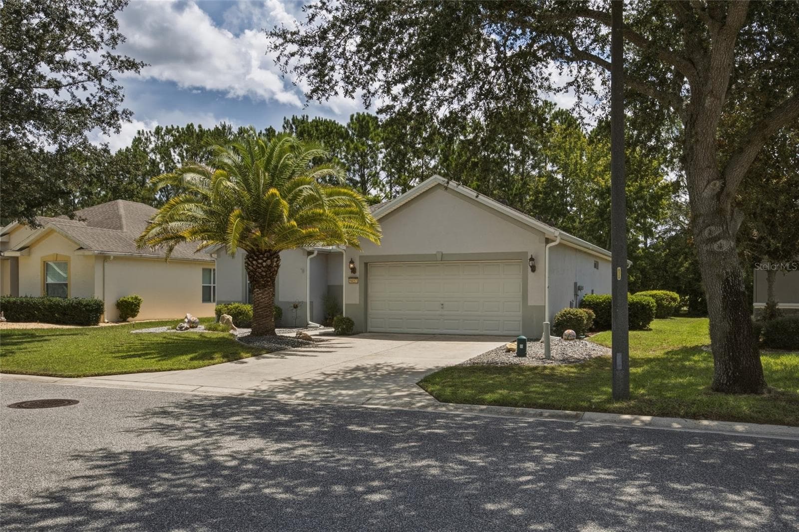 Front from street right side - 9457 SW 66TH LOOP, OCALA