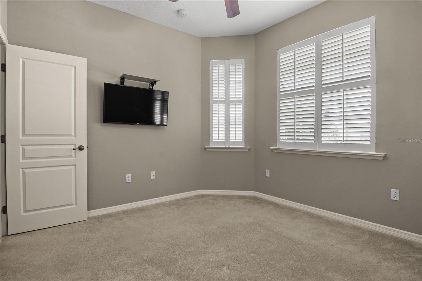 Guest Bedroom - 8281 LAKE JAMES DR, LAKELAND