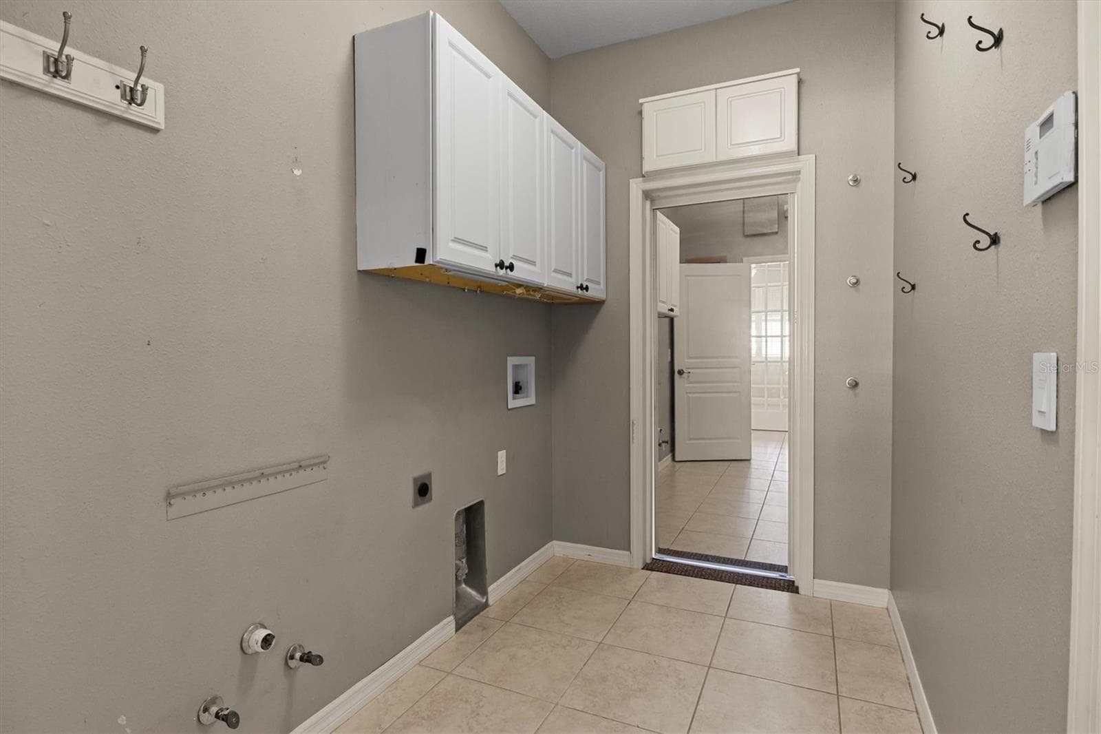 Laundry Room - 8281 LAKE JAMES DR, LAKELAND