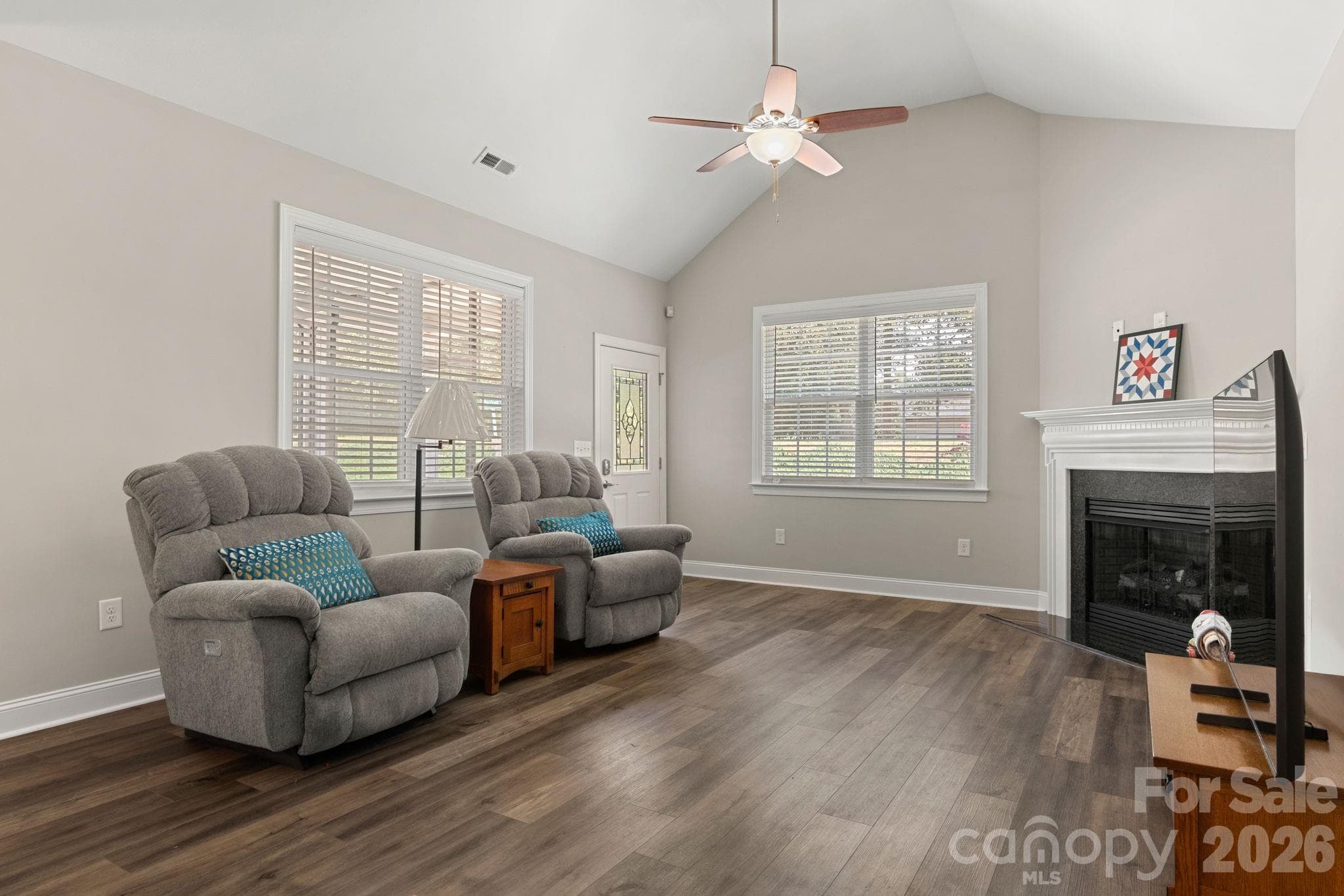 Townhouse at 8276 Merchant Court, Denver, photo 10 of 47