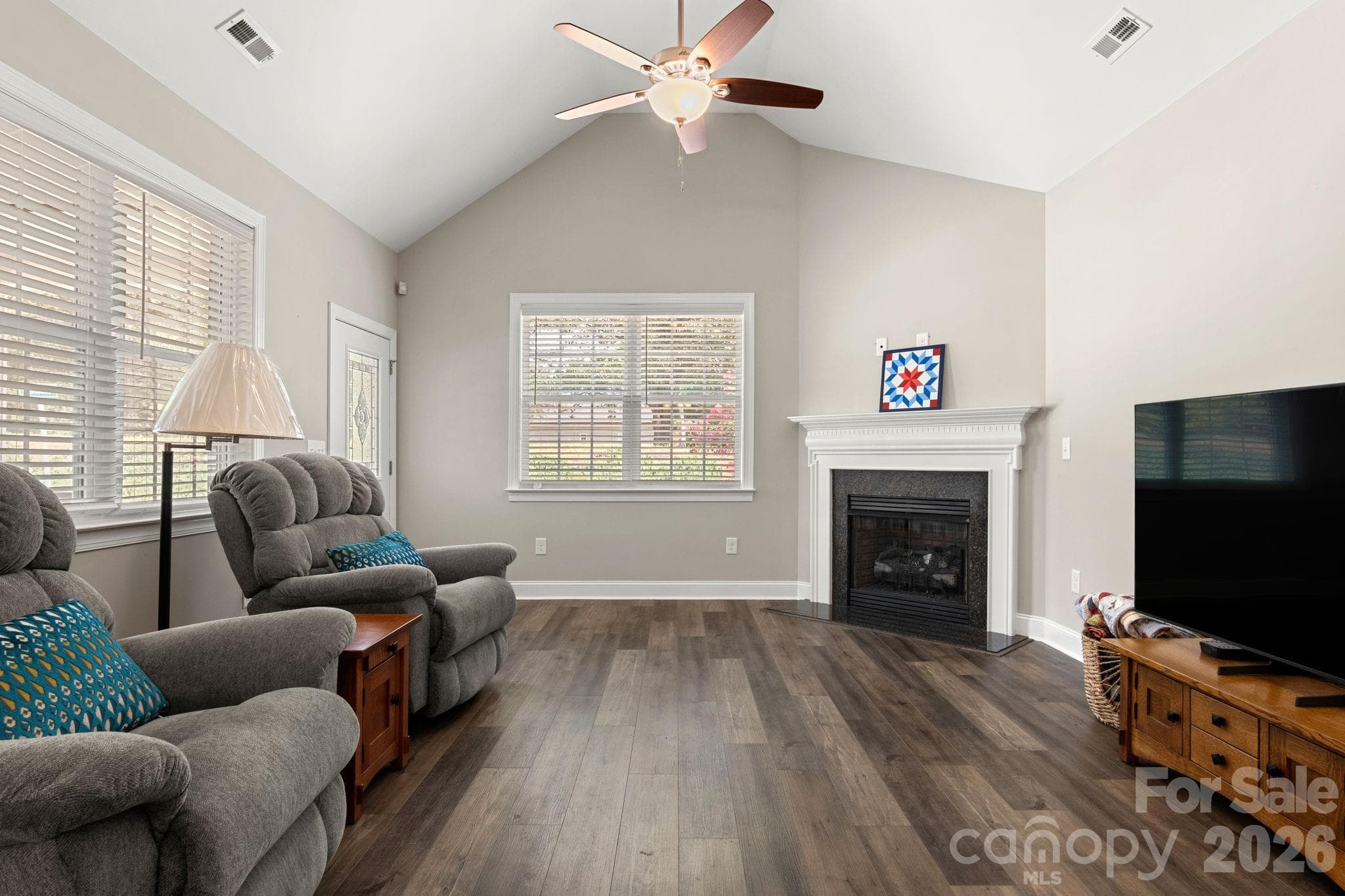 Townhouse at 8276 Merchant Court, Denver, photo 11 of 47
