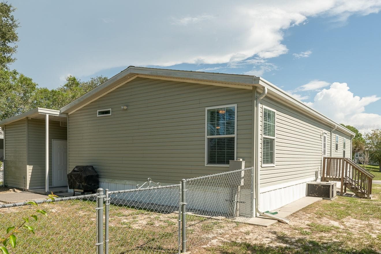 Manufactured Home at 9343 SCEPTER AVE, BROOKSVILLE, photo 44 of 44