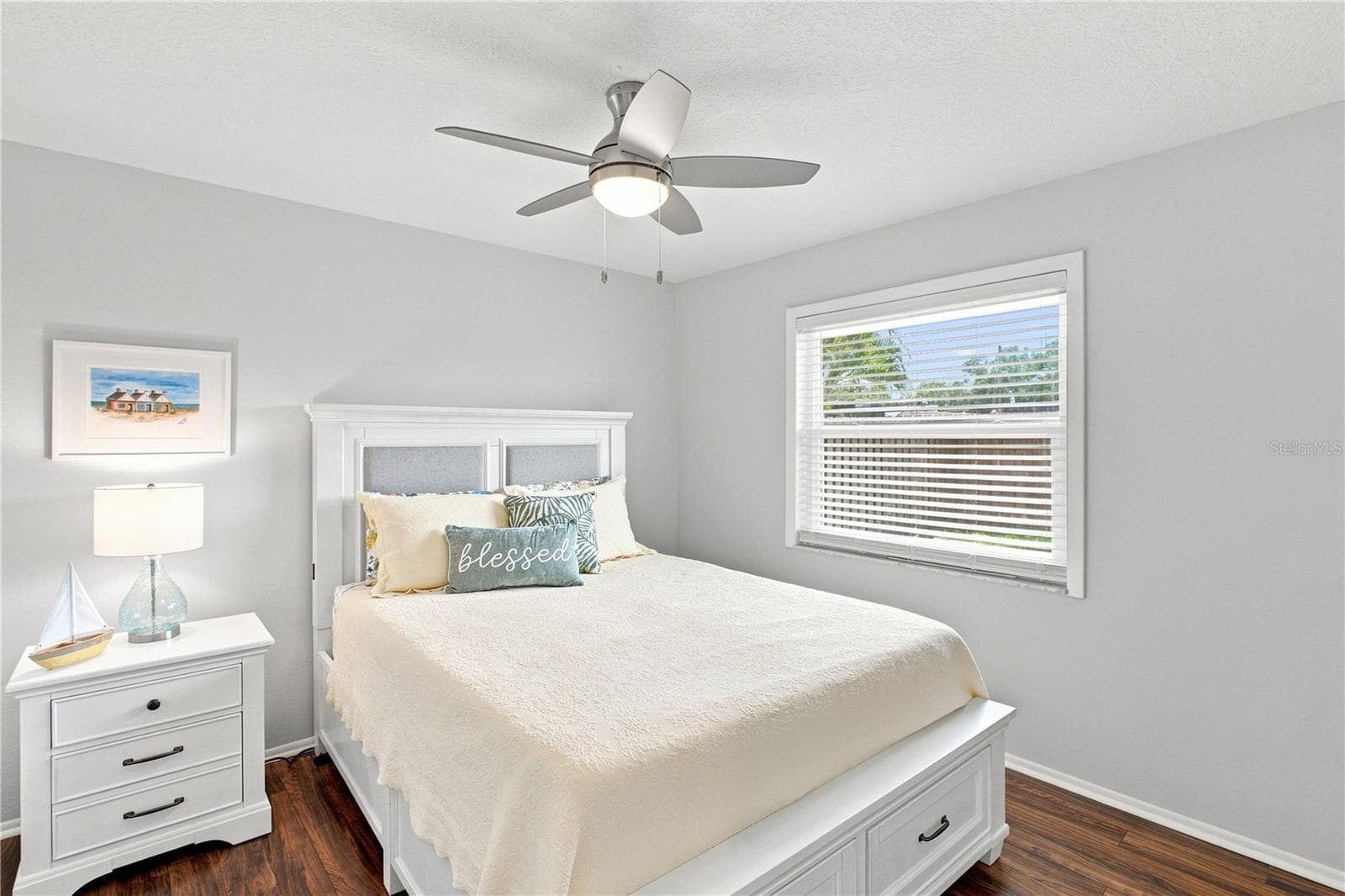Single Family Residence at 864 FRANKLIN CIR, PALM HARBOR, photo 17 of 33
