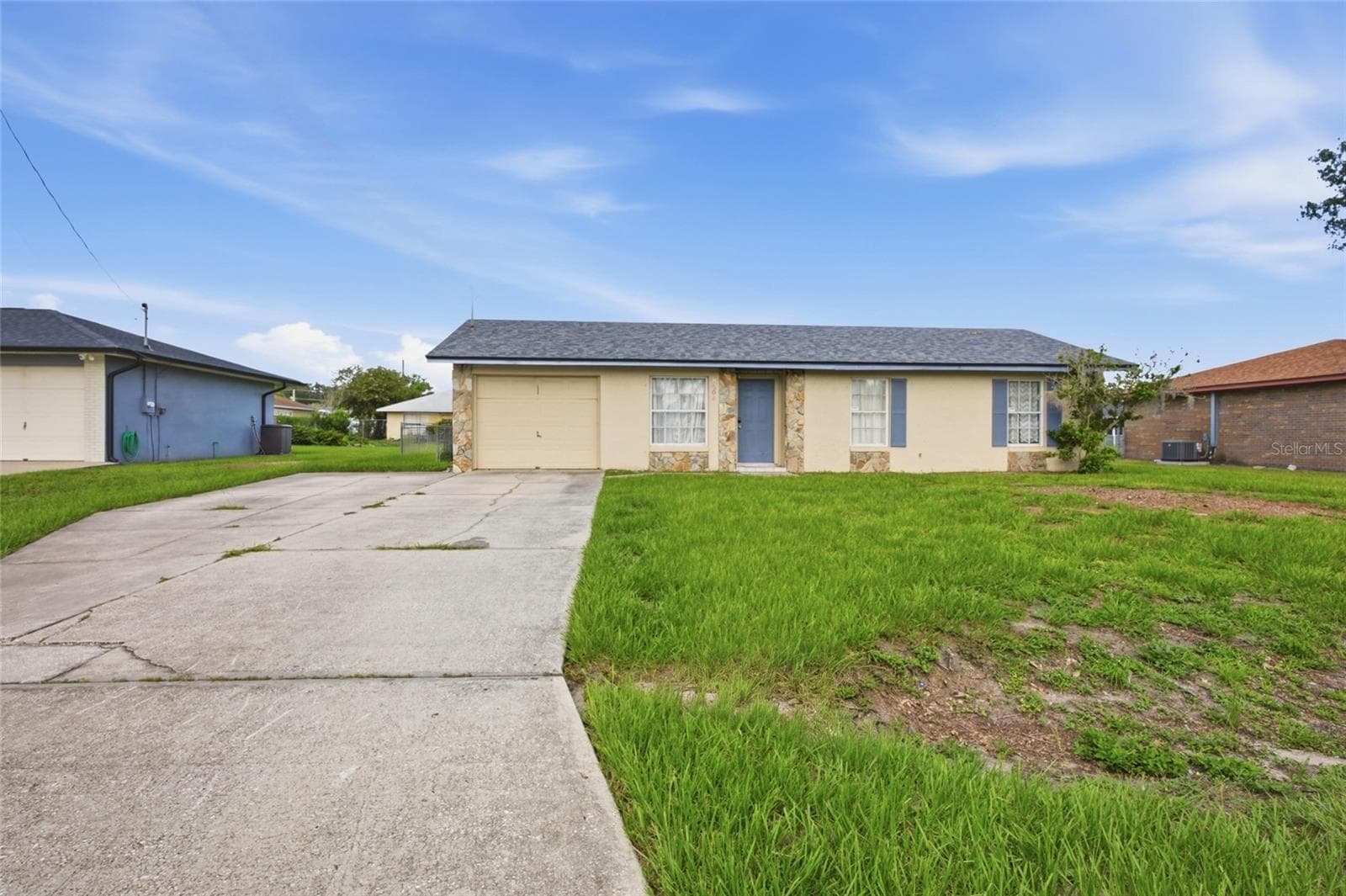 Single Family Residence at 8008 N CAMPBELL RD, LAKELAND, photo 4 of 41