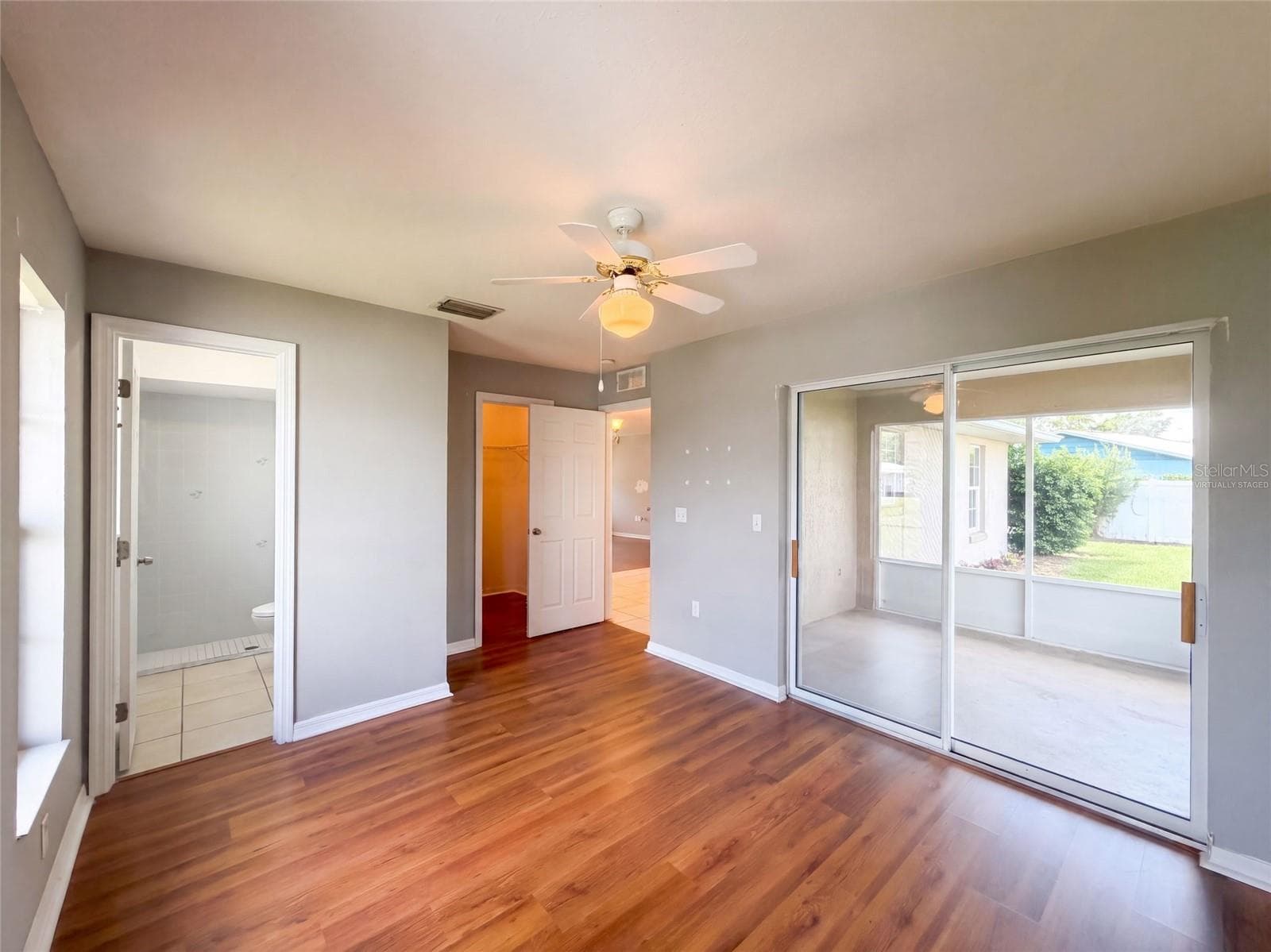 Virtually Staged - 10640 SE 54TH AVE, BELLEVIEW