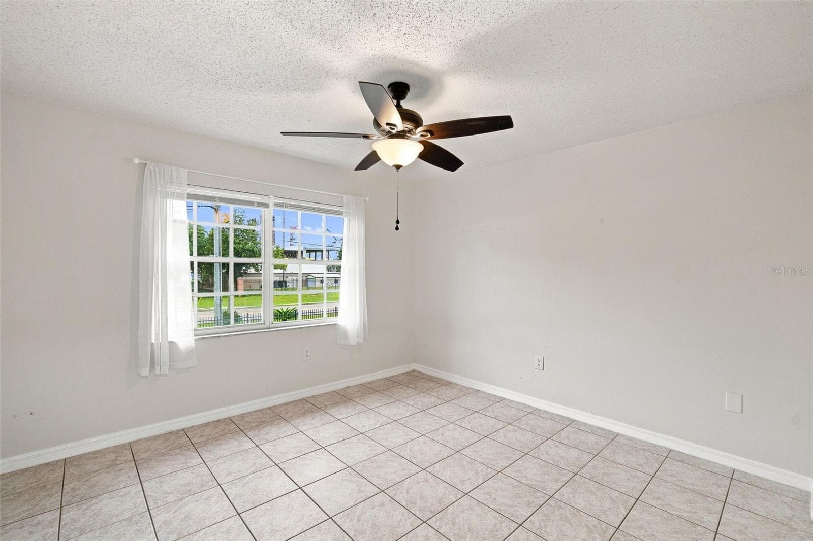 Condominium at 5005 BORDEAUX VILLAGE PL #202, TAMPA, photo 13 of 38
