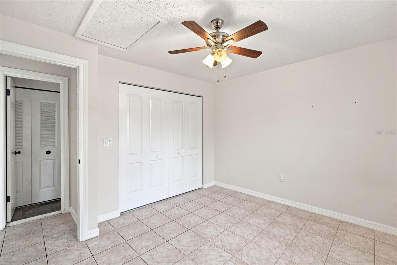 Condominium at 5005 BORDEAUX VILLAGE PL #202, TAMPA, photo 16 of 38