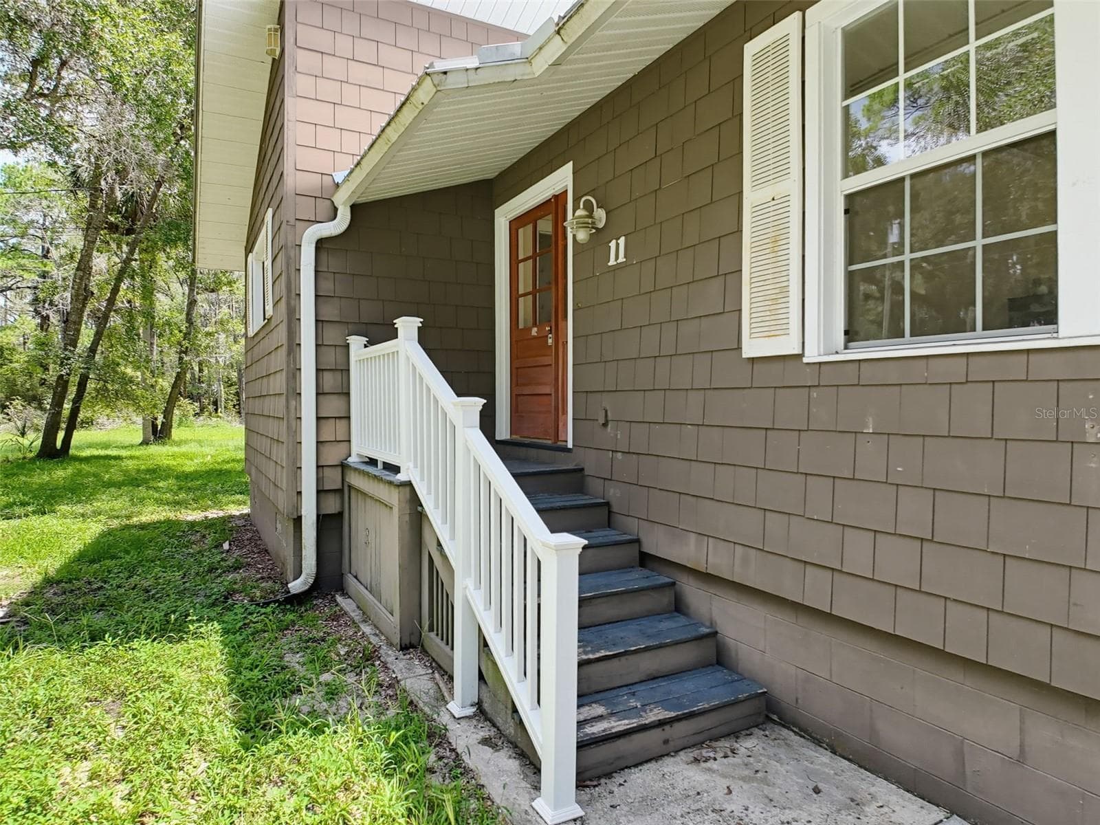 Single Family Residence at 11 PATRICIA RD, YANKEETOWN, photo 3 of 87