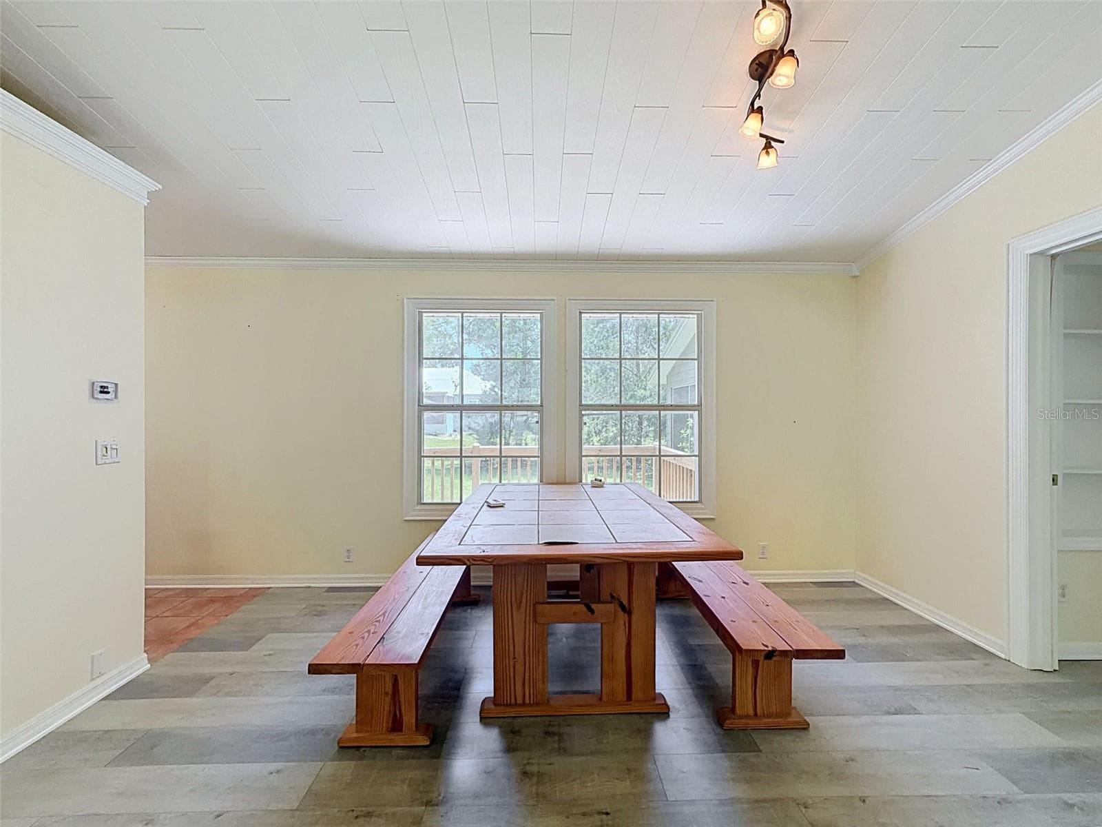 Single Family Residence at 11 PATRICIA RD, YANKEETOWN, photo 14 of 87