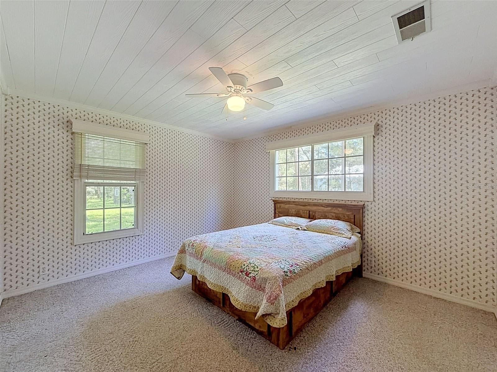 Single Family Residence at 11 PATRICIA RD, YANKEETOWN, photo 26 of 87