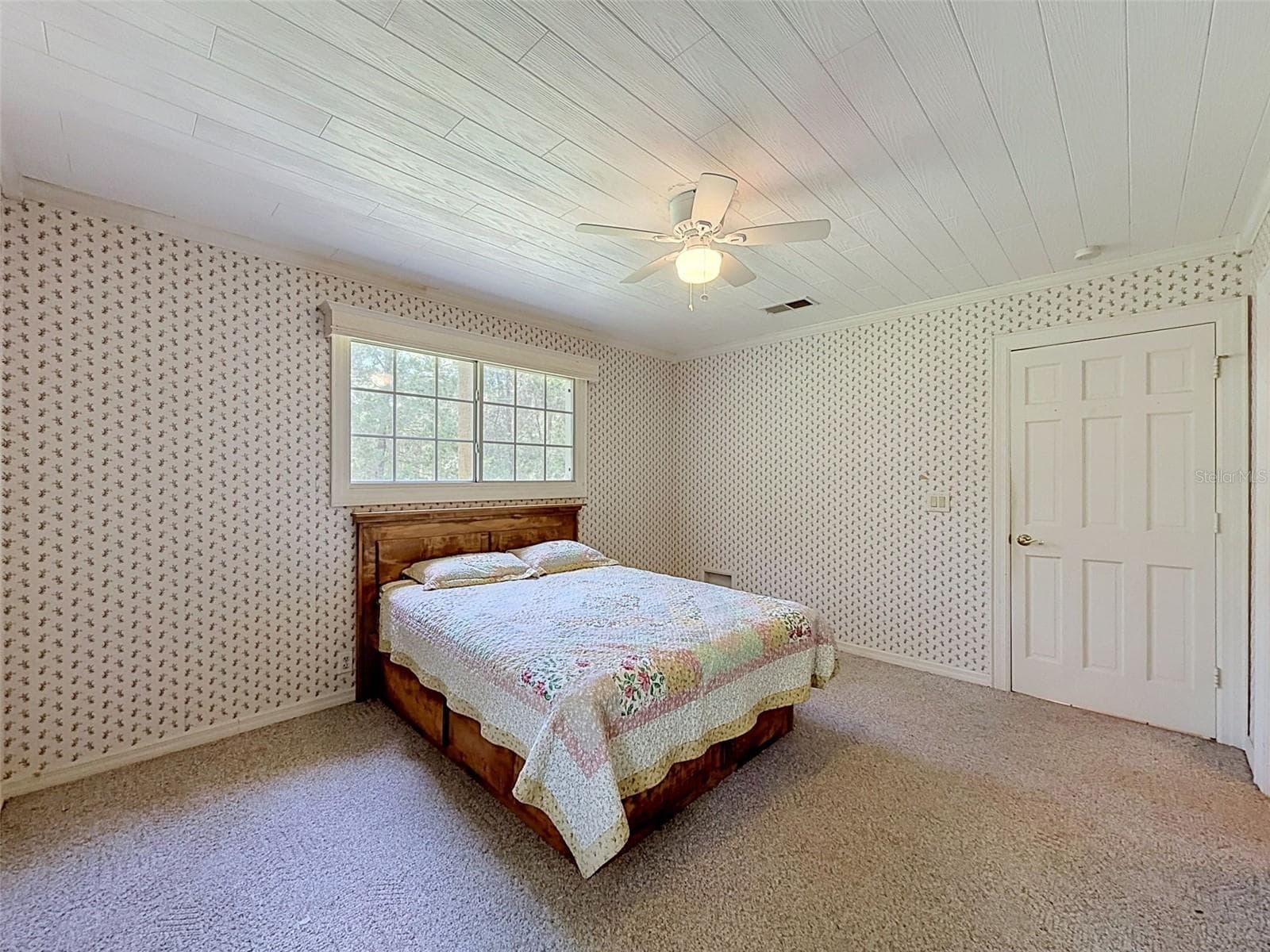 Single Family Residence at 11 PATRICIA RD, YANKEETOWN, photo 28 of 87
