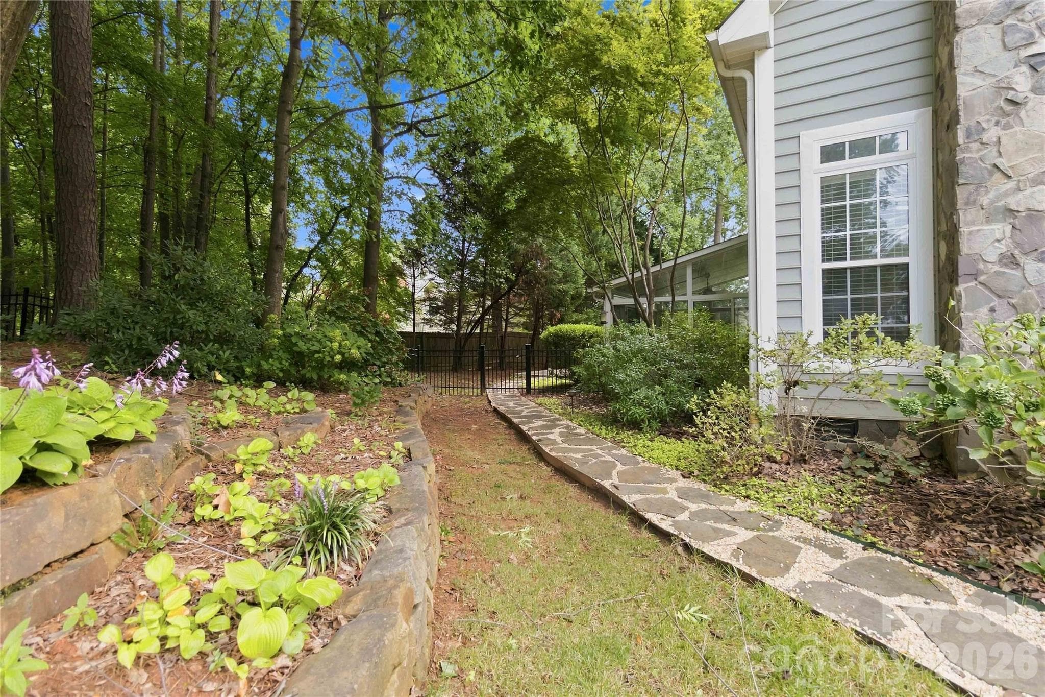 Single Family Residence at 354 Robinson Road, Mooresville, photo 41 of 48