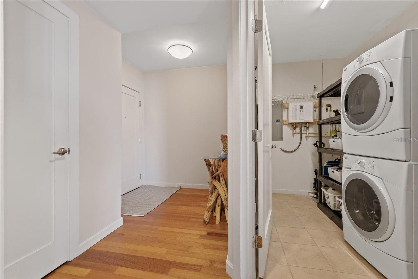 Condominium at 400 4TH AVE S #1004, ST PETERSBURG, photo 39 of 61