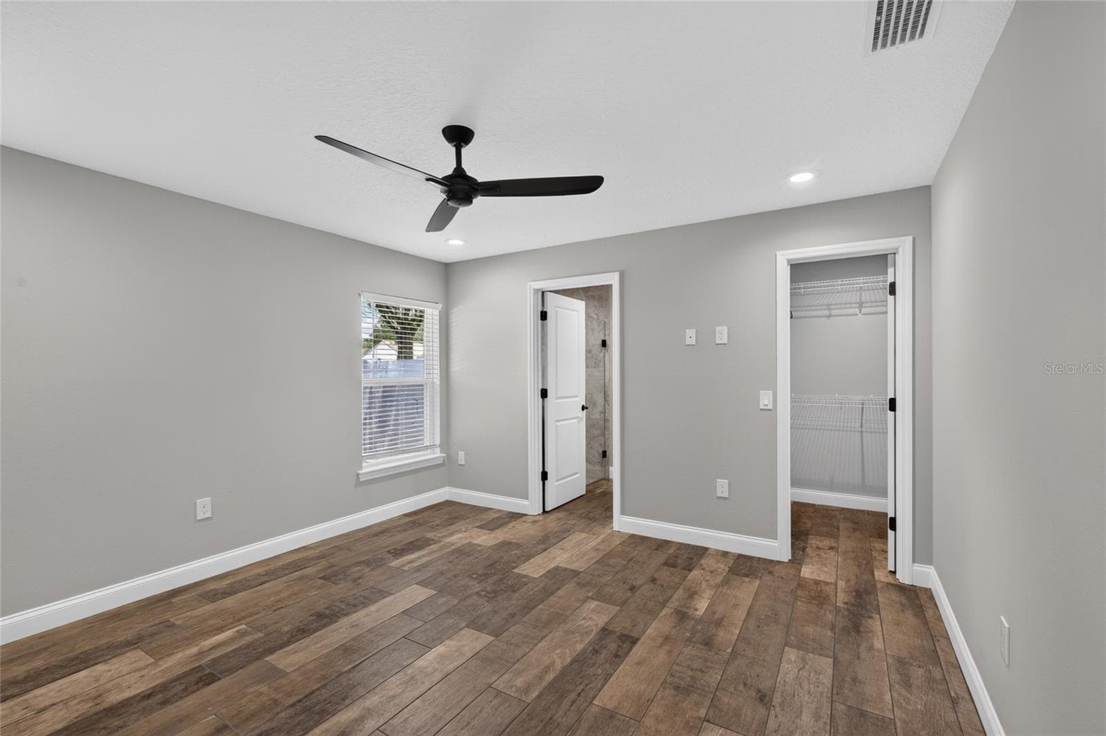 Single Family Residence at 6631 THORNHILL RD, WINTER HAVEN, photo 10 of 24