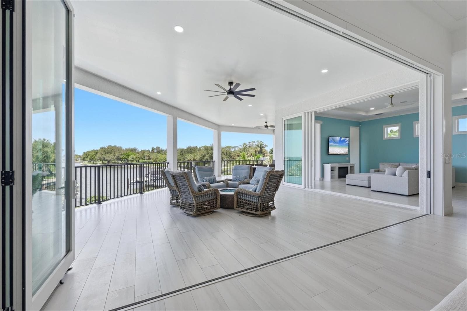 Patio - 387 S SHORE DR, SARASOTA
