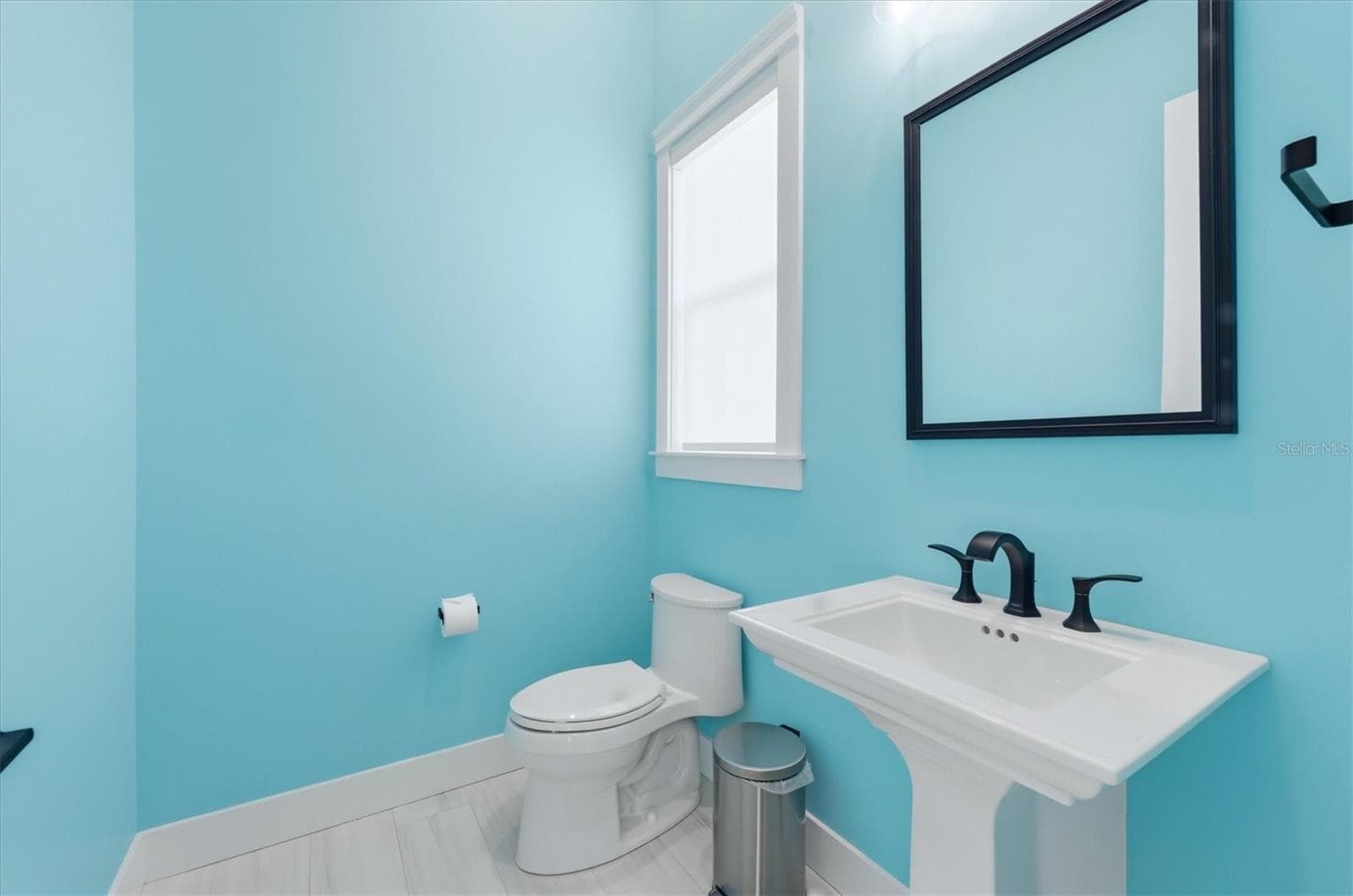 Half Bath - 387 S SHORE DR, SARASOTA