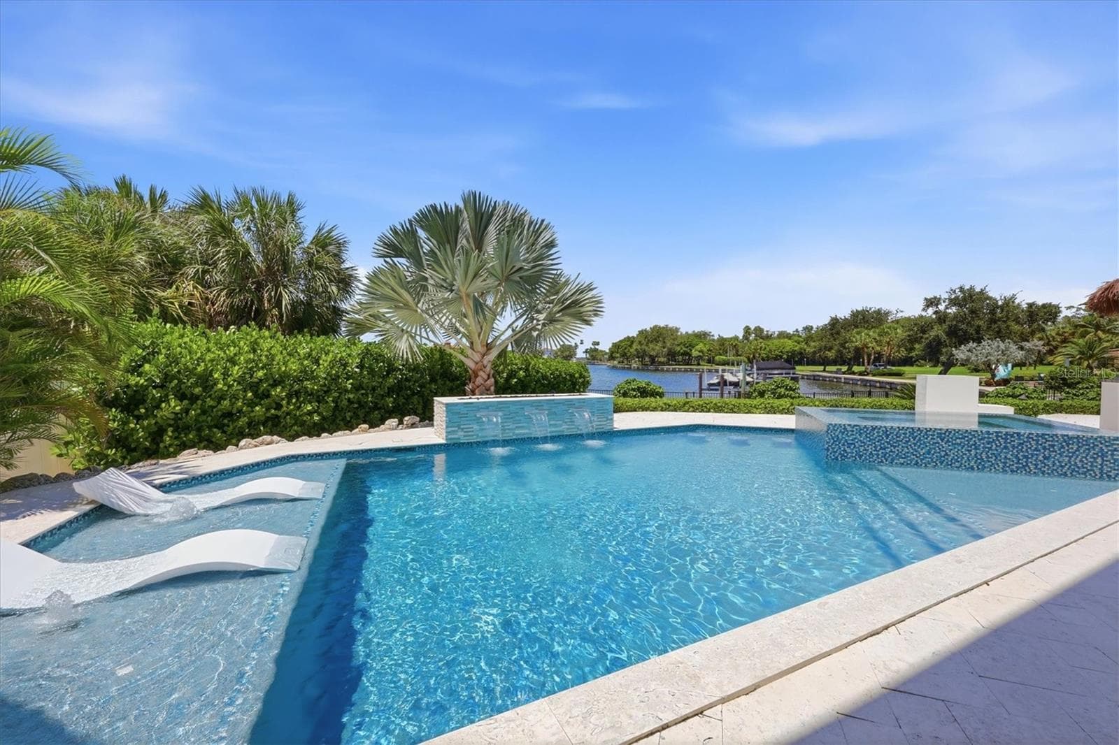 Pool - 387 S SHORE DR, SARASOTA