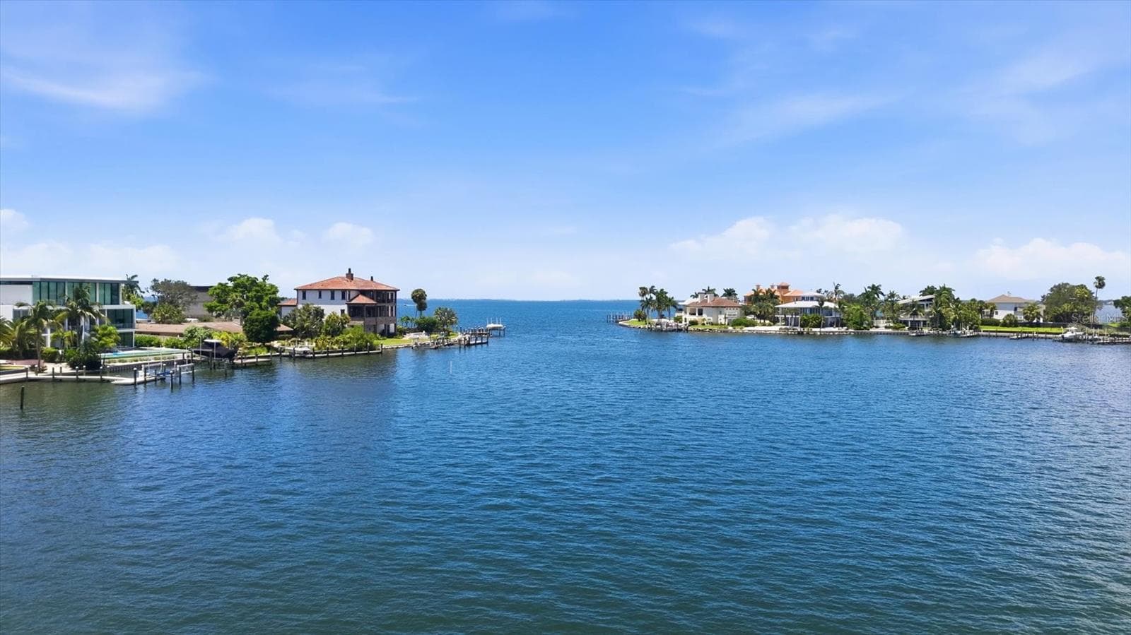 Waterway - 387 S SHORE DR, SARASOTA