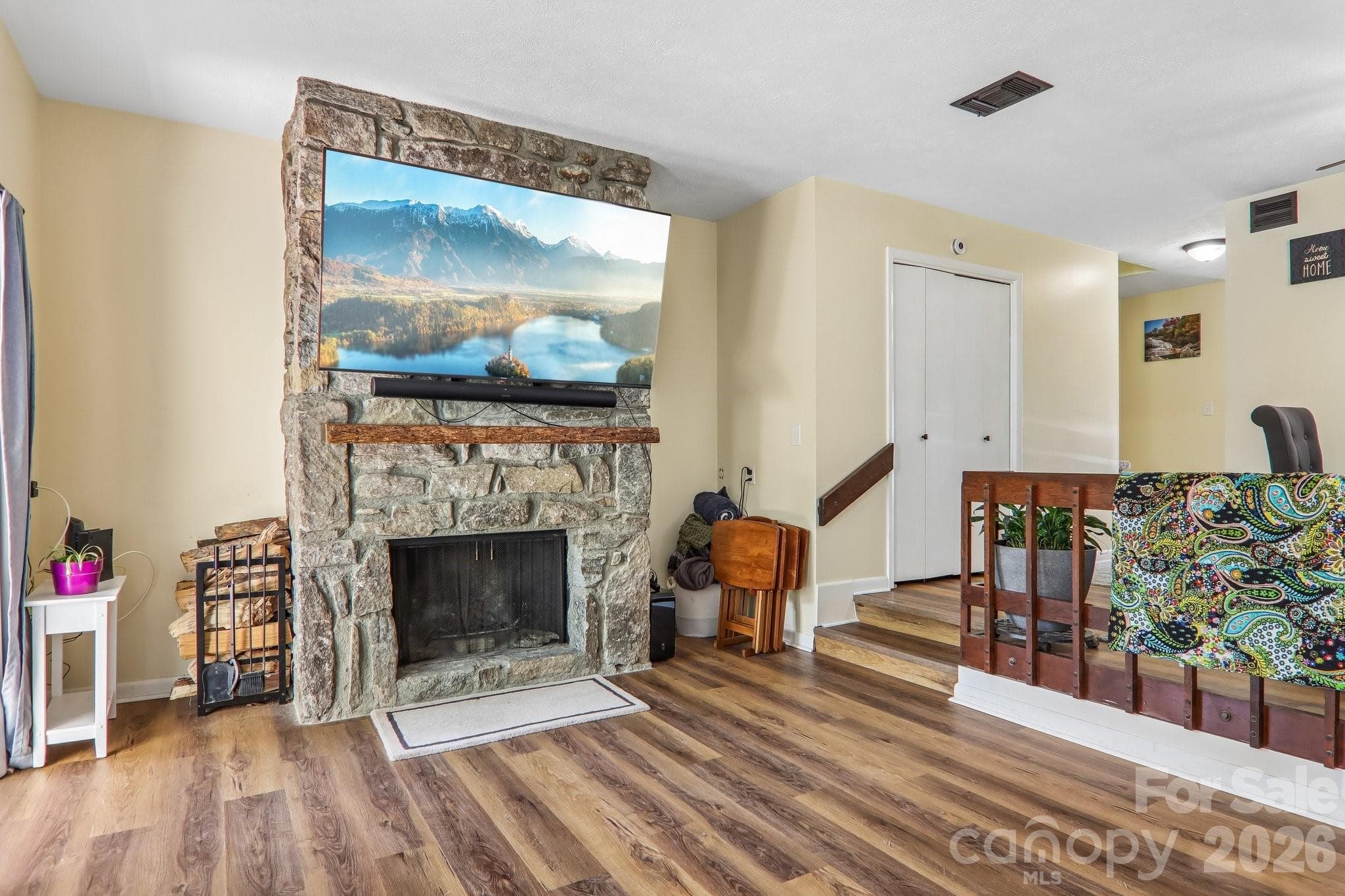 Townhouse at 70 Ninevah Road, Waynesville, photo 5 of 41