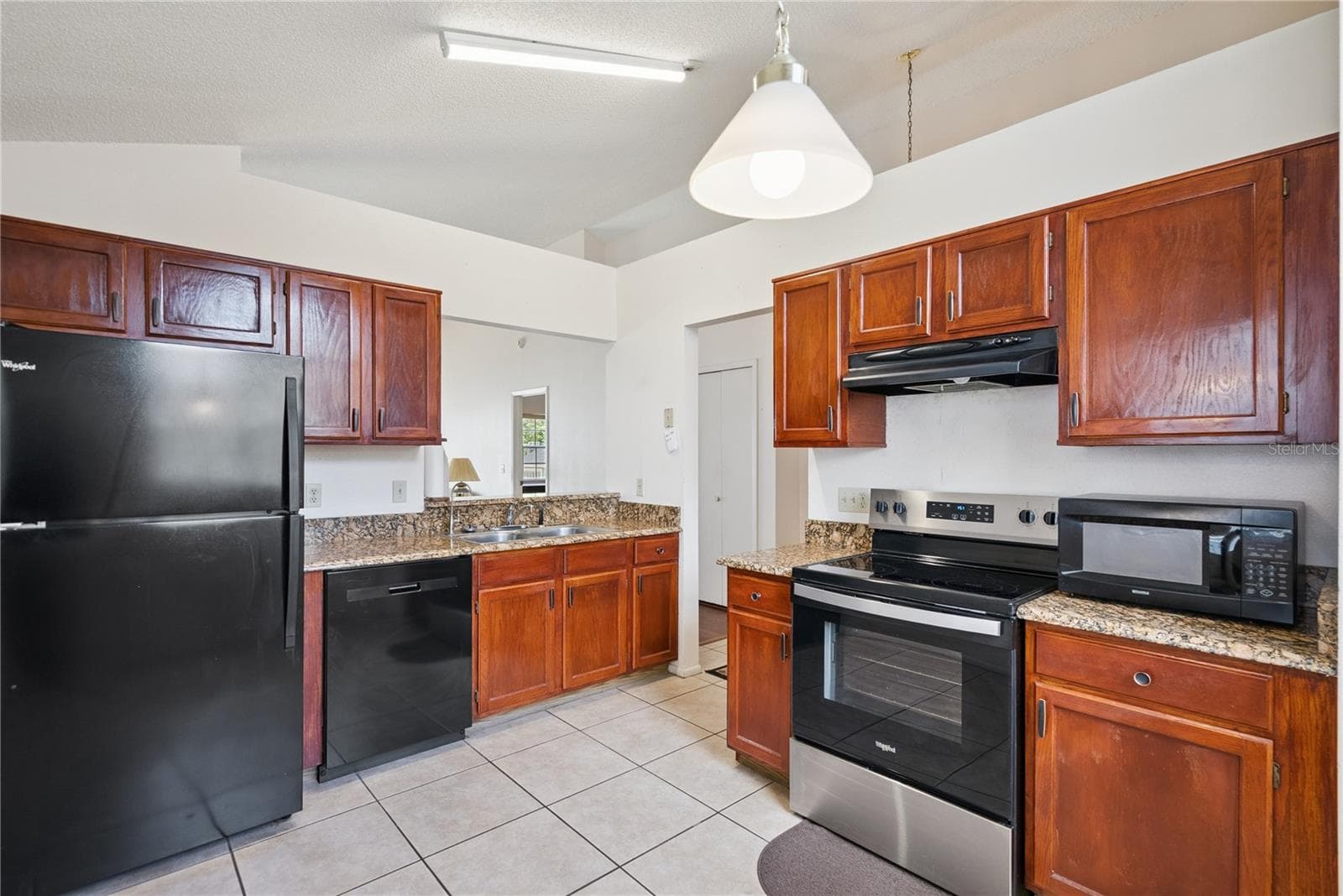 Kitchen - 3023 WEYMOUTH CT, APOPKA