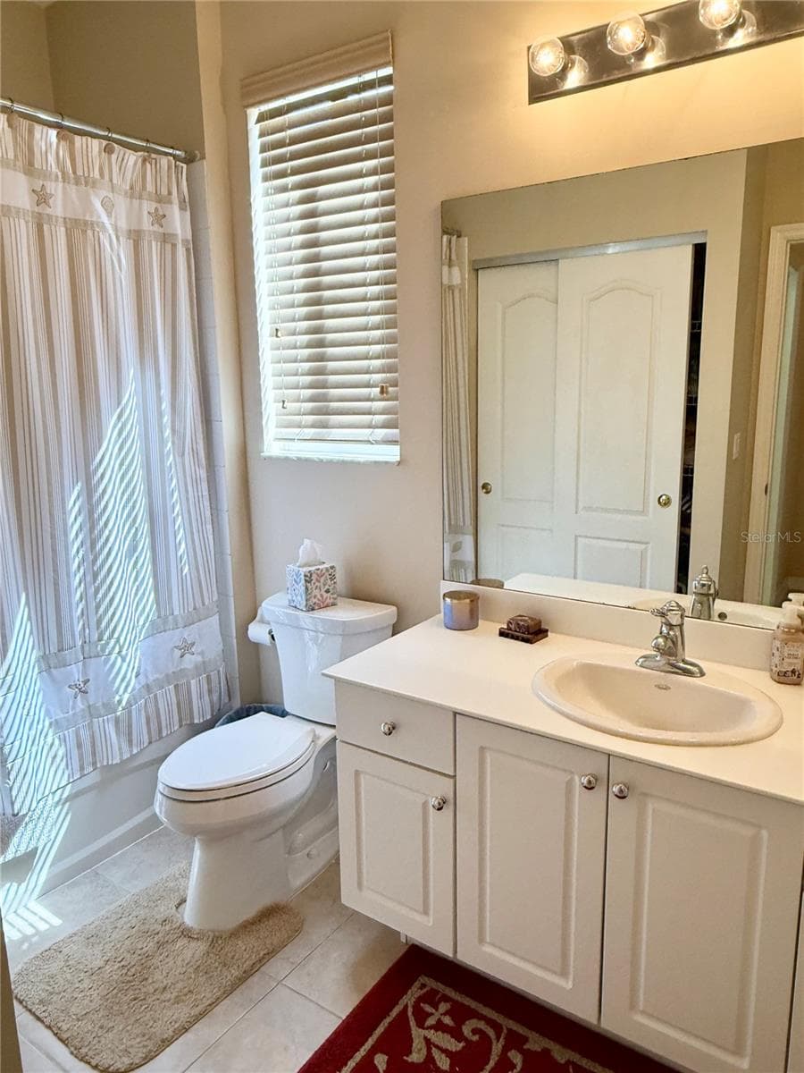 Single Family Residence at 15470 LAGUNA HILLS DR, FORT MYERS, photo 39 of 50