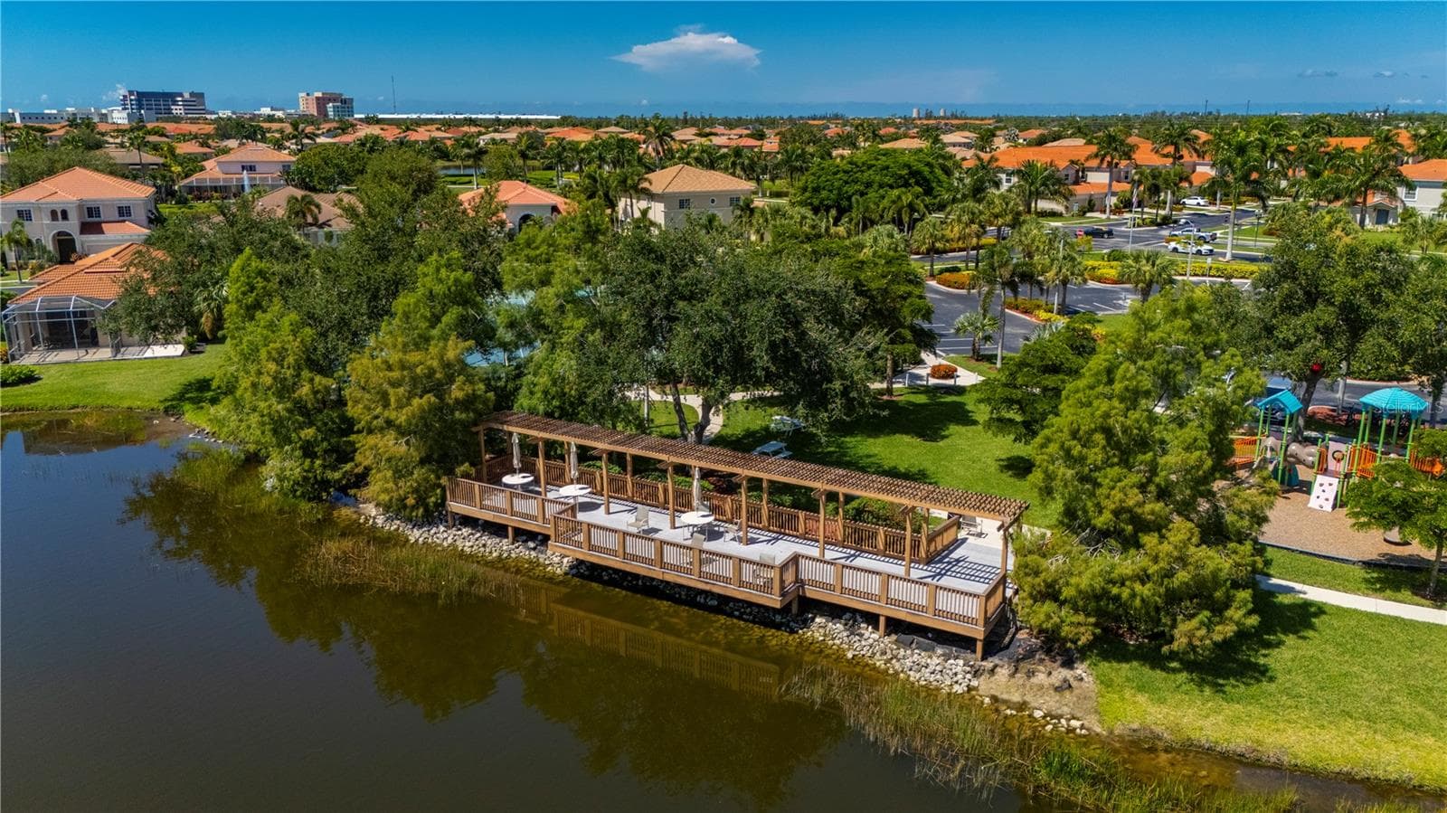 Single Family Residence at 15470 LAGUNA HILLS DR, FORT MYERS, photo 47 of 50