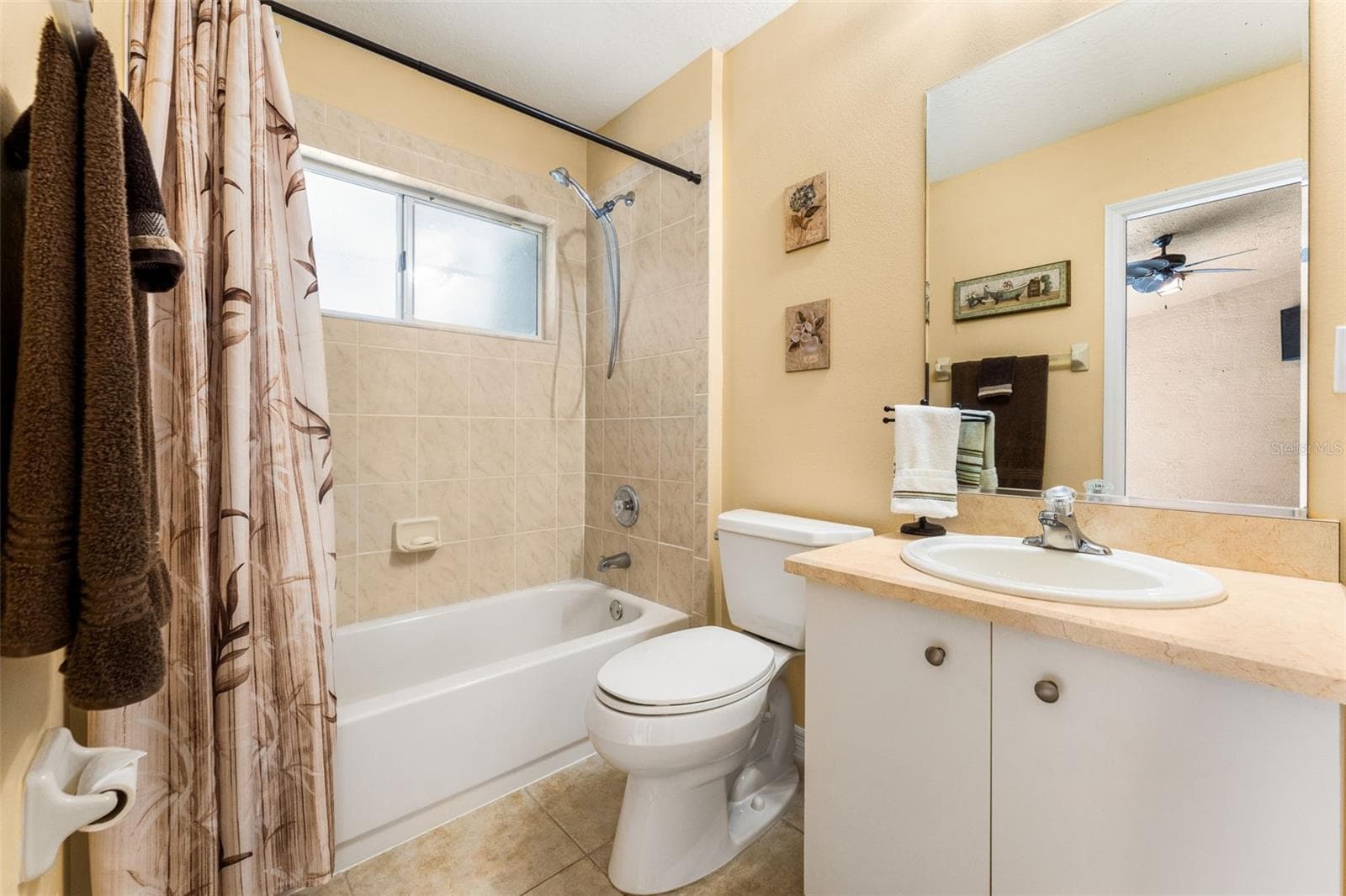 Guest Bathroom - 1903 CREEKWATER BLVD, PORT ORANGE