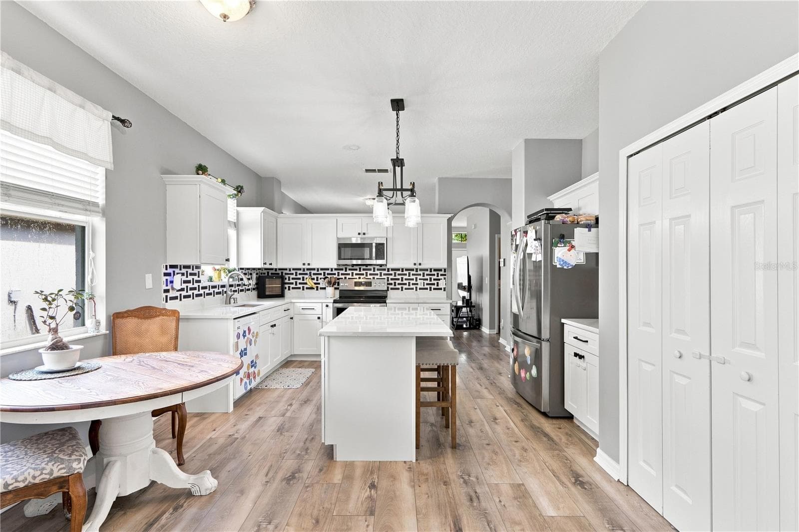 Single Family Residence at 1732 NESTLEWOOD TRL, ORLANDO, photo 9 of 36
