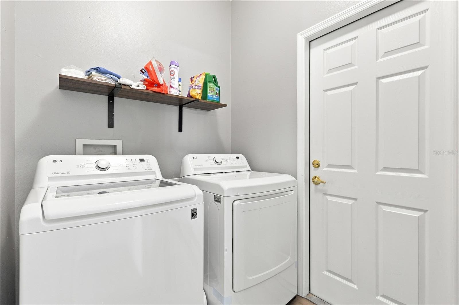 Single Family Residence at 1732 NESTLEWOOD TRL, ORLANDO, photo 15 of 36