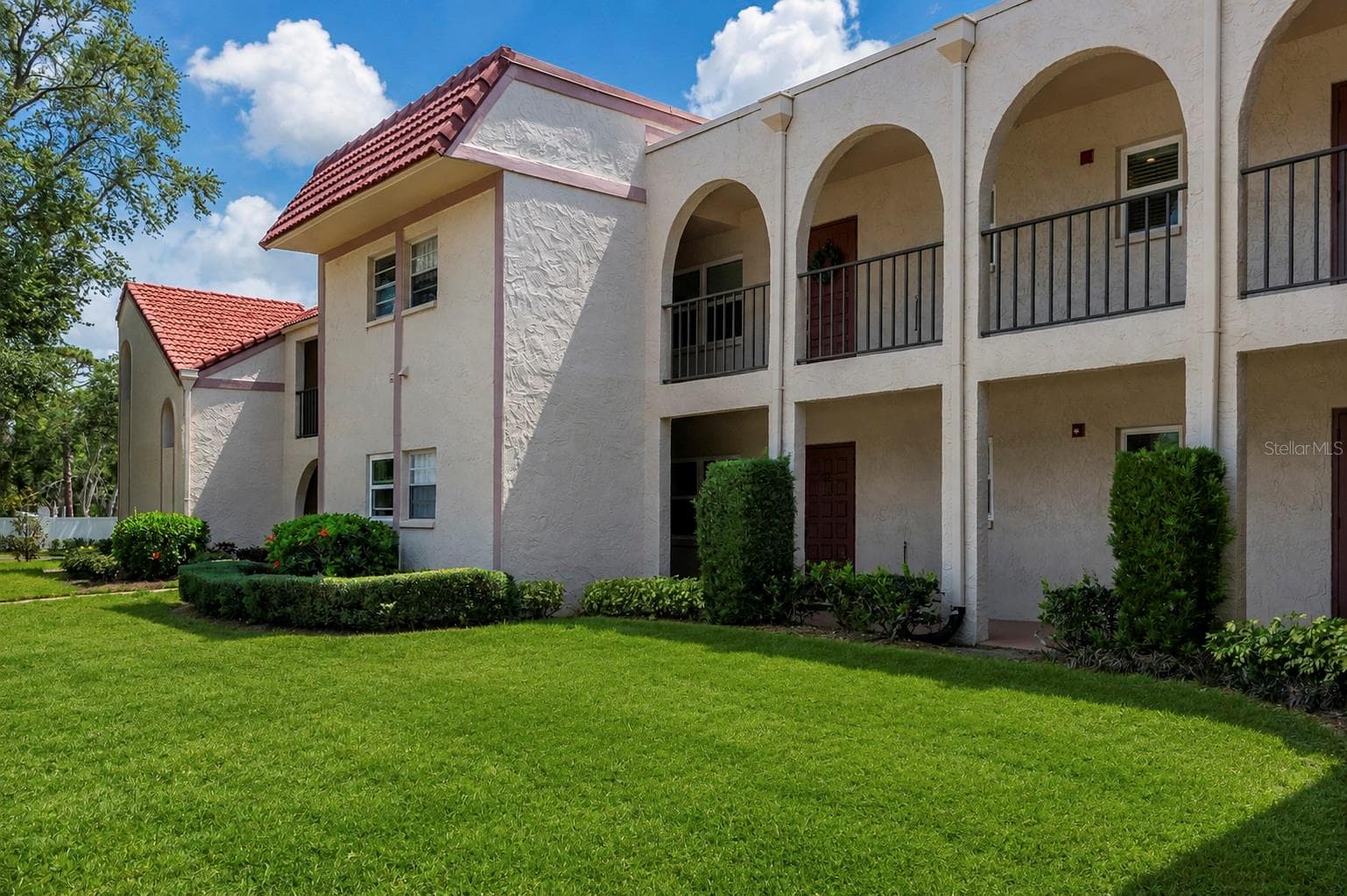 9700 STARKEY RD #325