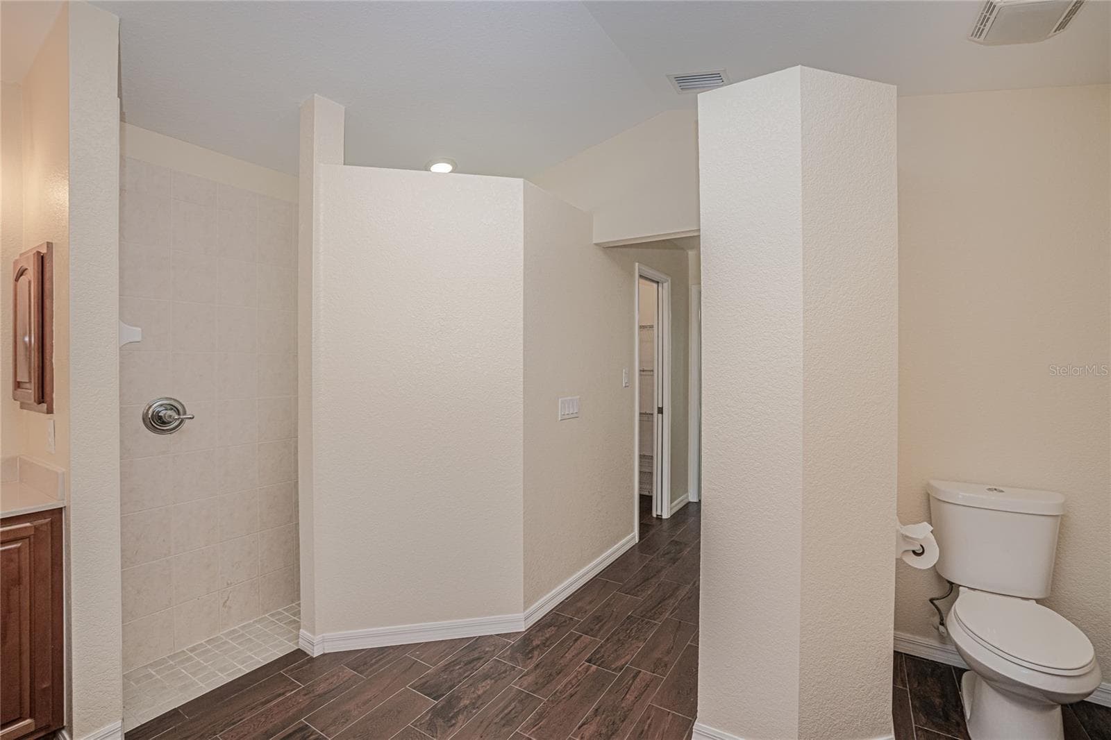 Single Family Residence at 206 S WATERWAY DR NW, PORT CHARLOTTE, photo 30 of 56