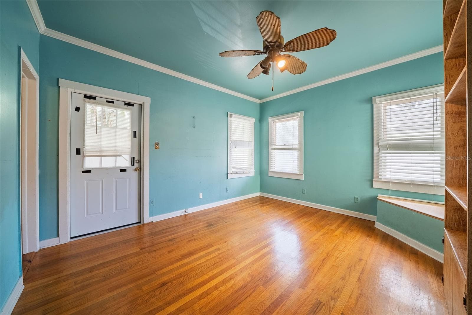 Single Family Residence at 813 GREENWOOD ST, ORLANDO, photo 13 of 40