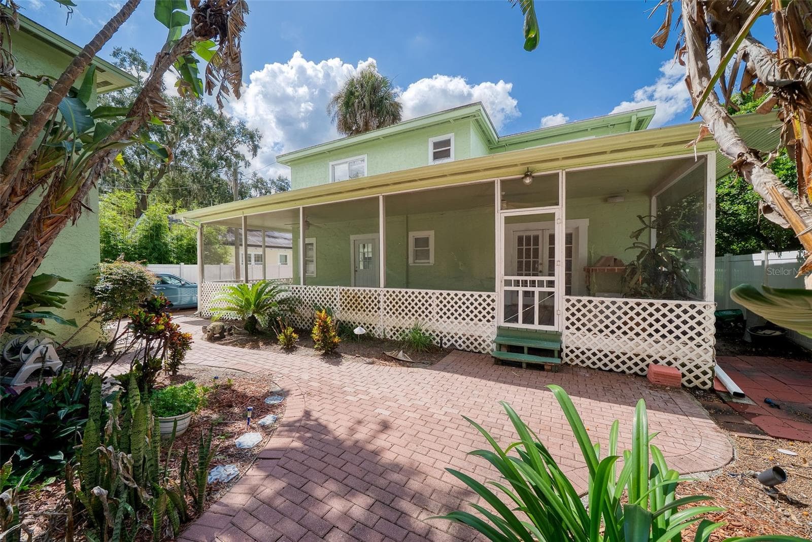 Single Family Residence at 813 GREENWOOD ST, ORLANDO, photo 33 of 40