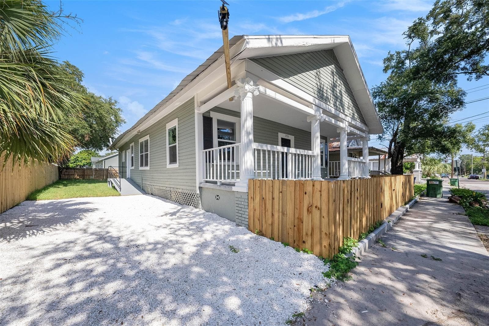 Single Family Residence at 2920 N 17TH ST, TAMPA, photo 3 of 25