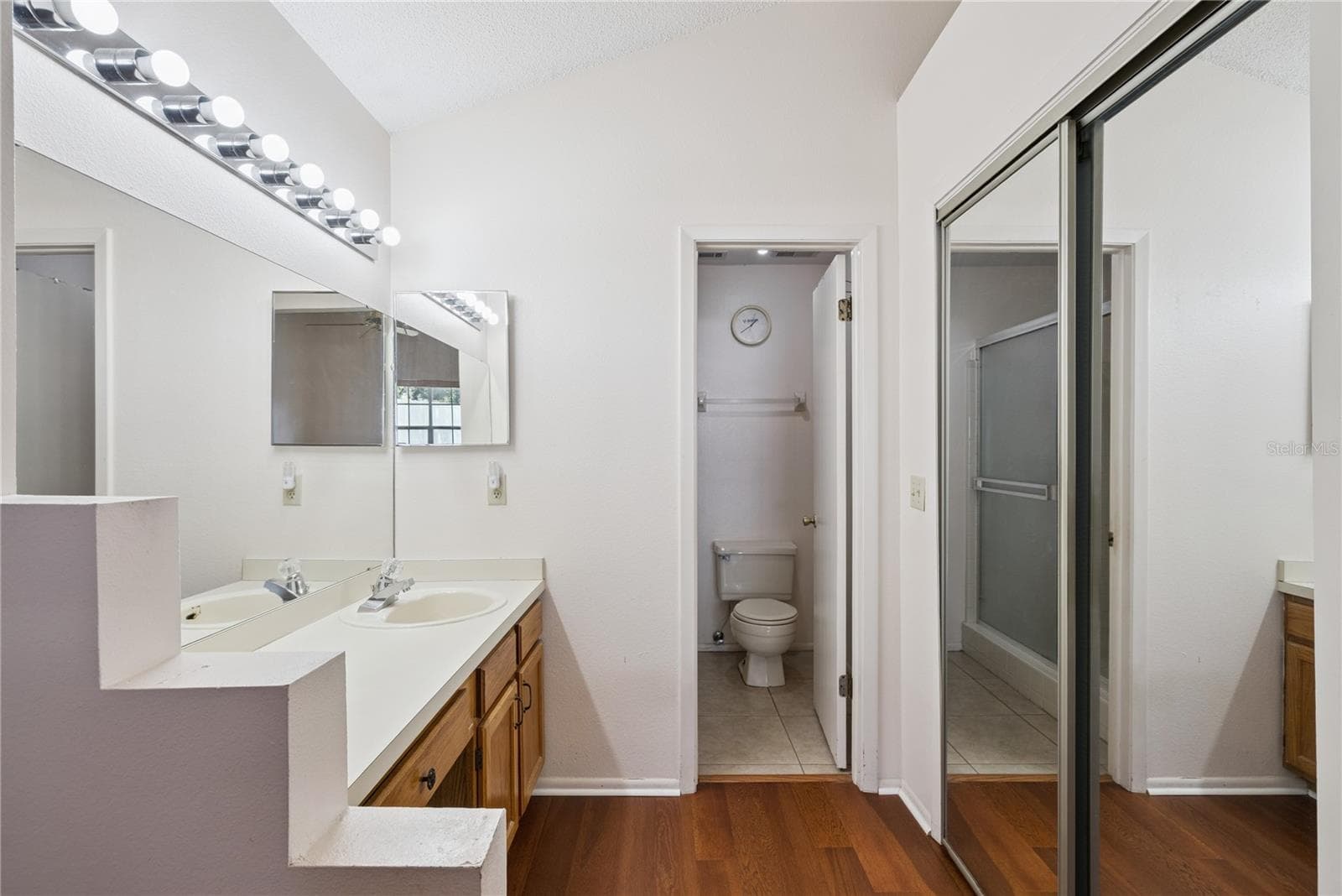 Primary bathroom - 3023 WEYMOUTH CT, APOPKA