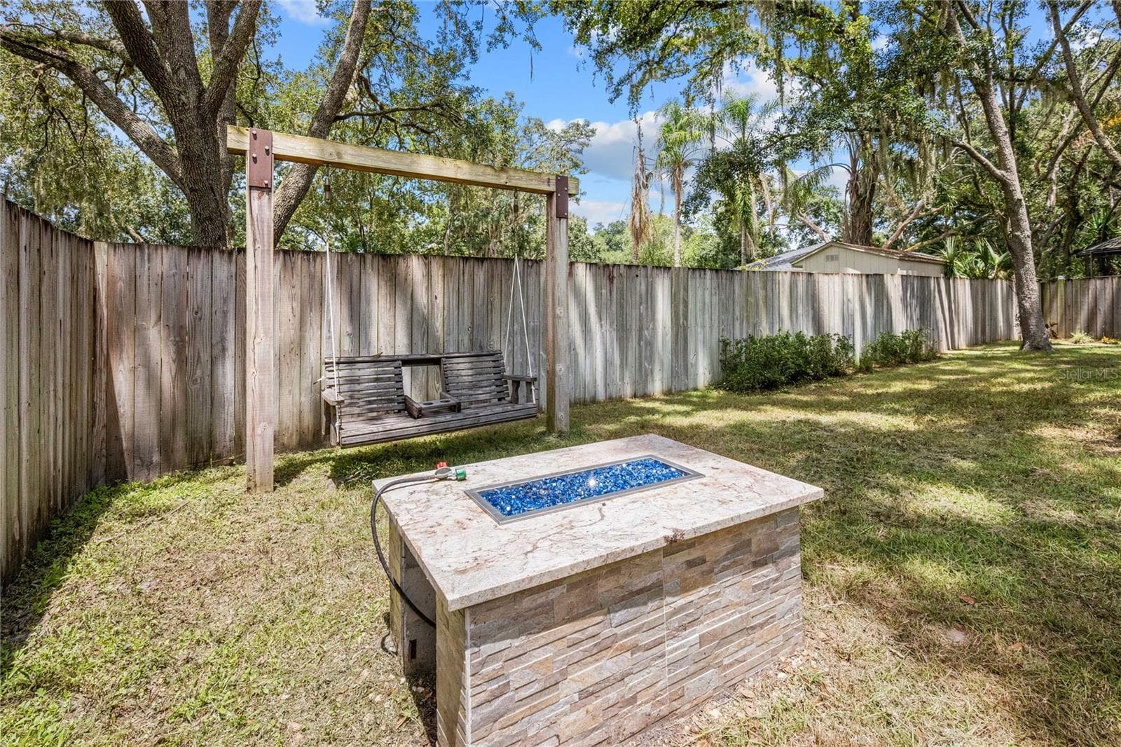 Single Family Residence at 2423 FORREST CREST CIR, LUTZ, photo 11 of 45