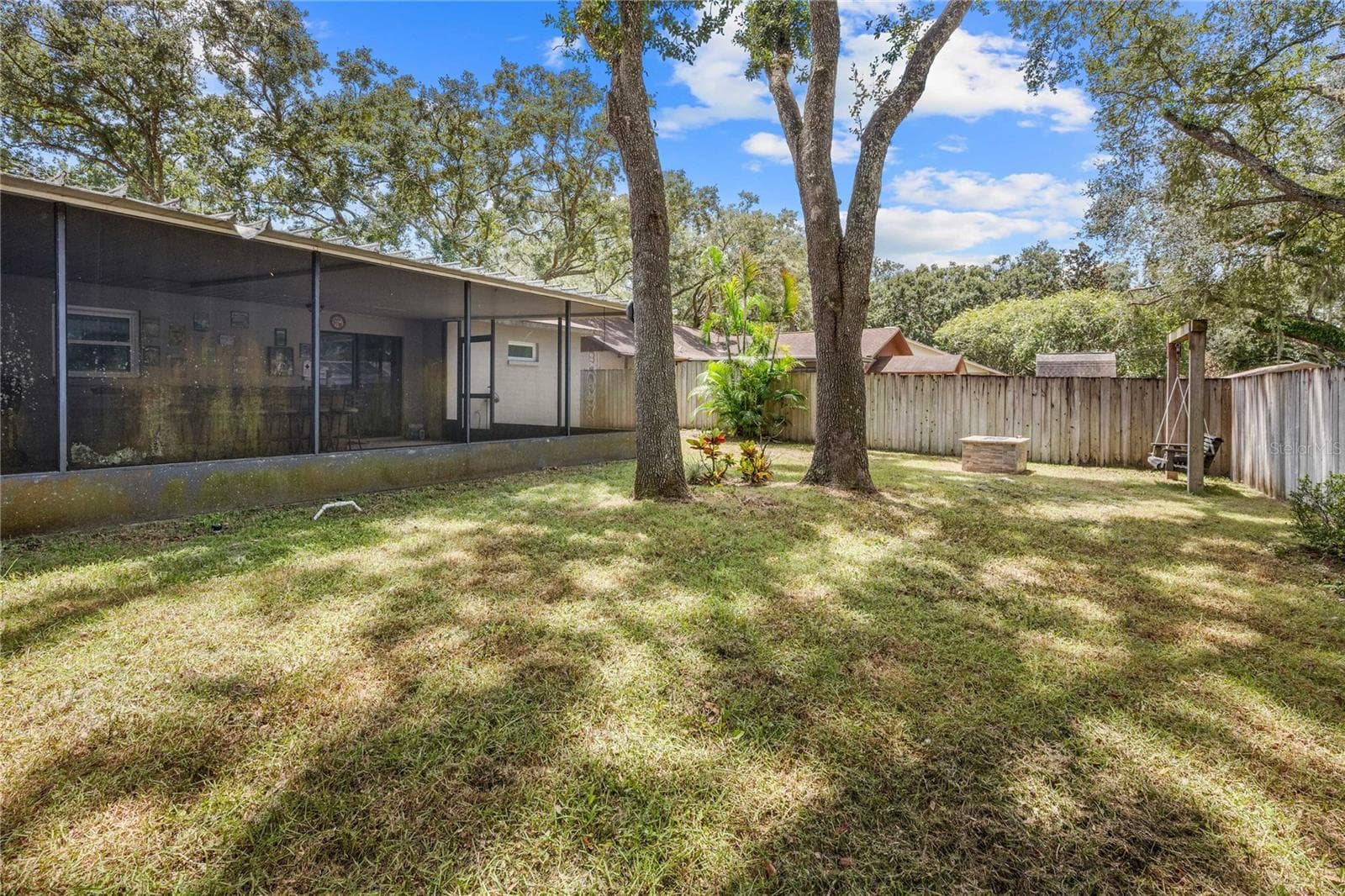 Single Family Residence at 2423 FORREST CREST CIR, LUTZ, photo 34 of 45