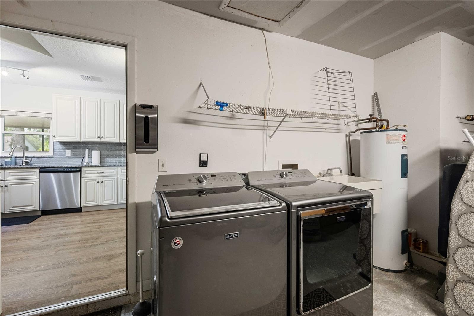 Single Family Residence at 2423 FORREST CREST CIR, LUTZ, photo 35 of 45