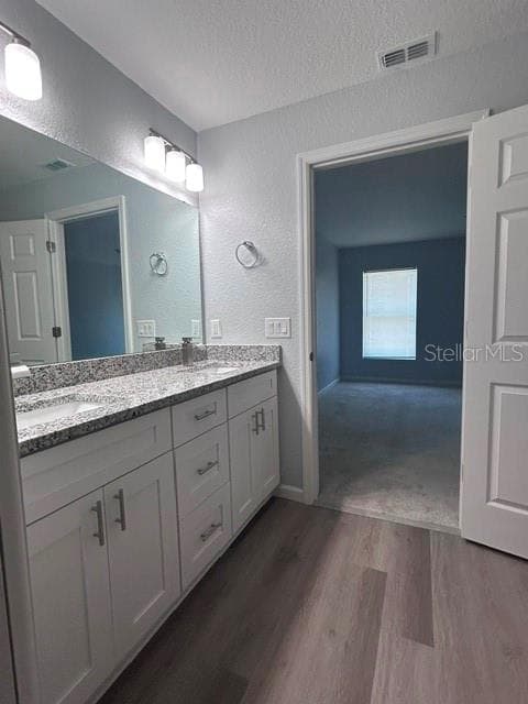 Master Bathroom - 2055 MACON ST, BARTOW