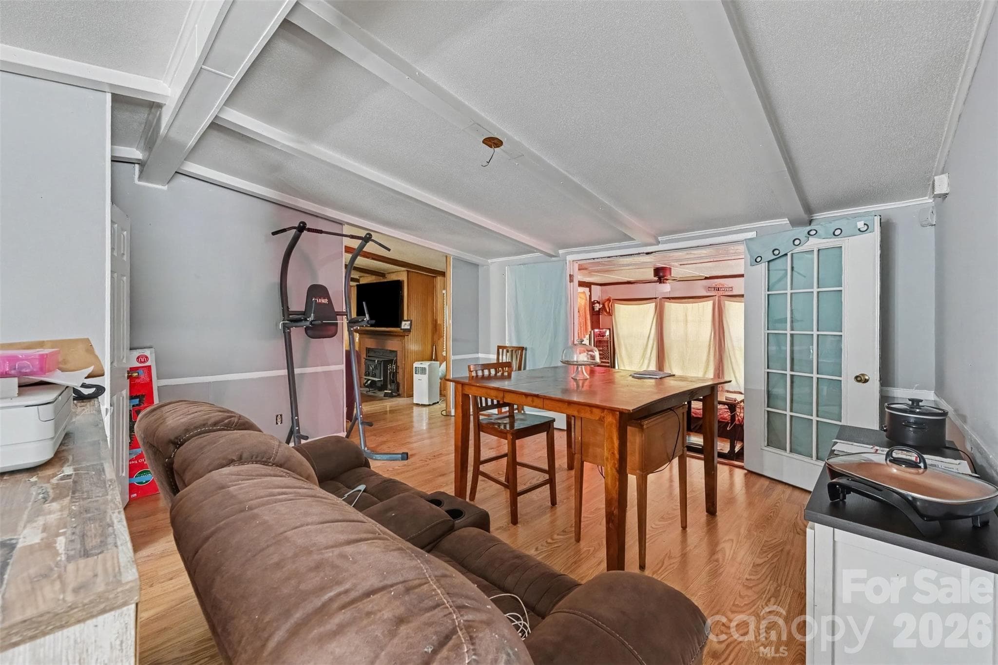Single Family Residence at 2223 Camp Creek Road, Lancaster, photo 3 of 30