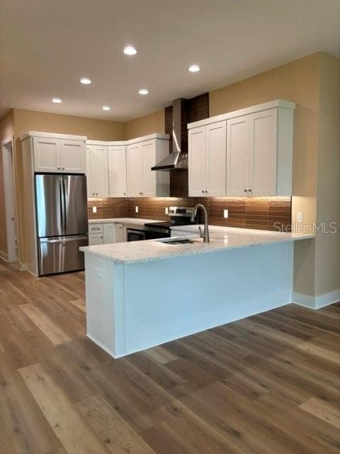 Peninsula/Breakfast Bar for seating - 1137 DOROTHY ST, LAKELAND