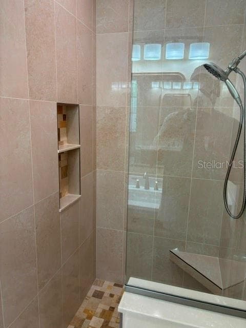 Primary En Suite Shower - 1137 DOROTHY ST, LAKELAND