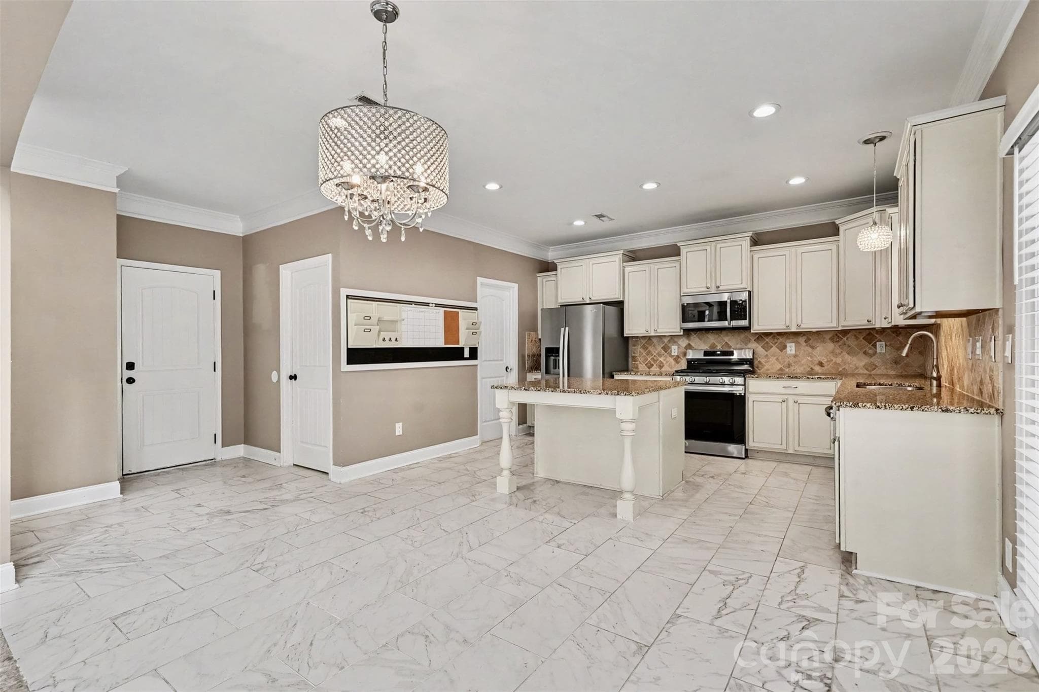 Single Family Residence at 4440 Carrington Drive, Lancaster, photo 17 of 37