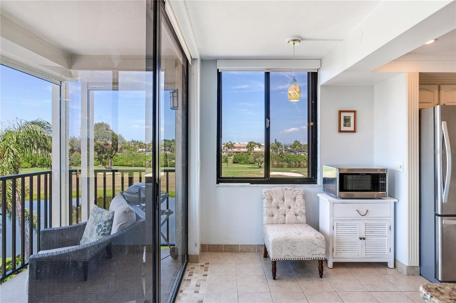 Condominium at 6104 PALMA DEL MAR BLVD S #404, ST PETERSBURG, photo 12 of 59