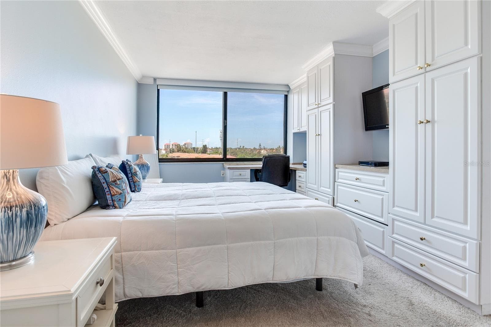 Condominium at 6104 PALMA DEL MAR BLVD S #404, ST PETERSBURG, photo 27 of 59