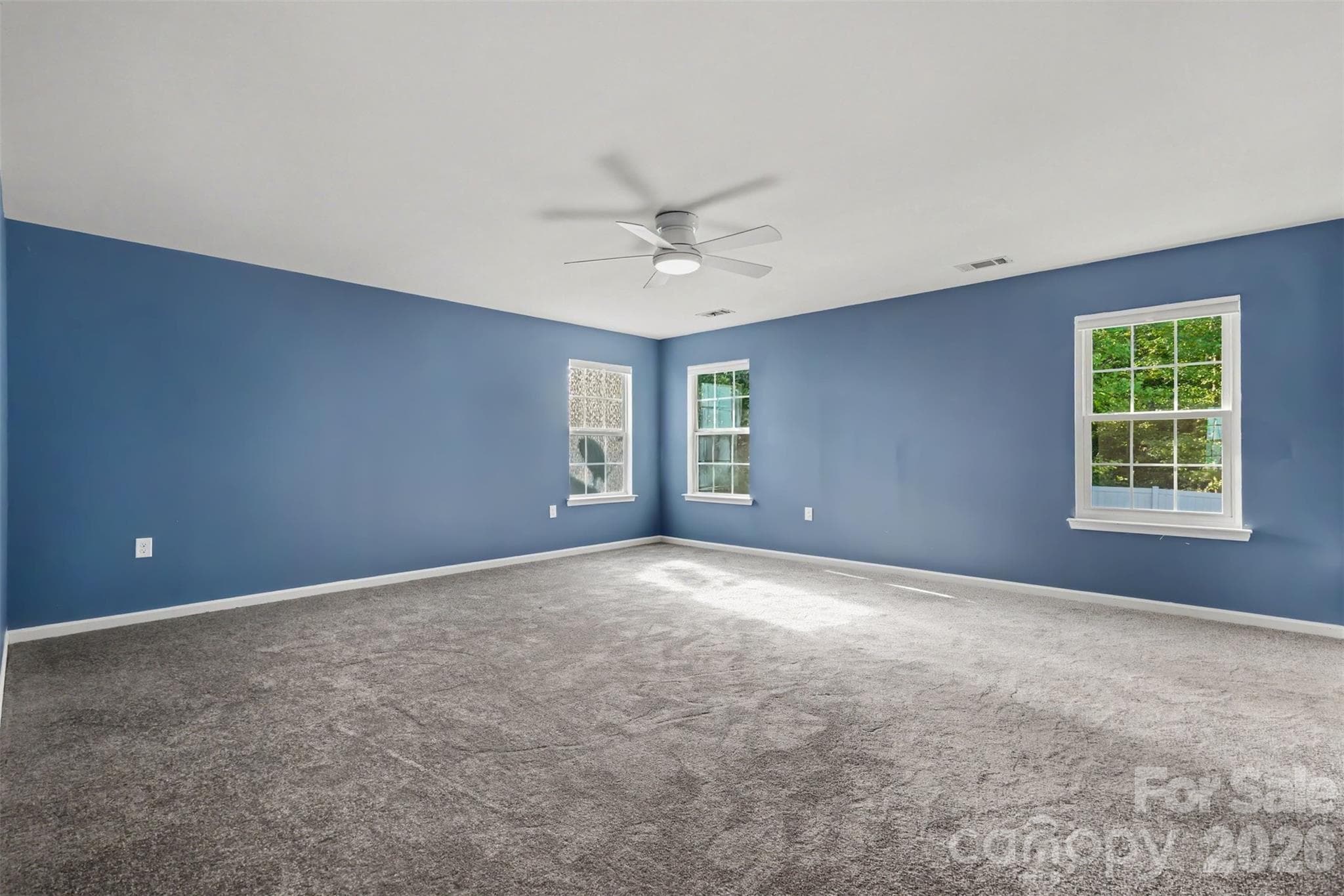 Single Family Residence at 2301 Reid Pointe Avenue, Fort Mill, photo 12 of 36