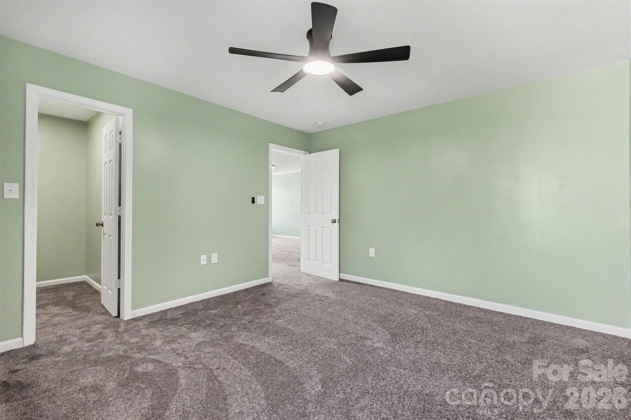 Single Family Residence at 2301 Reid Pointe Avenue, Fort Mill, photo 28 of 36
