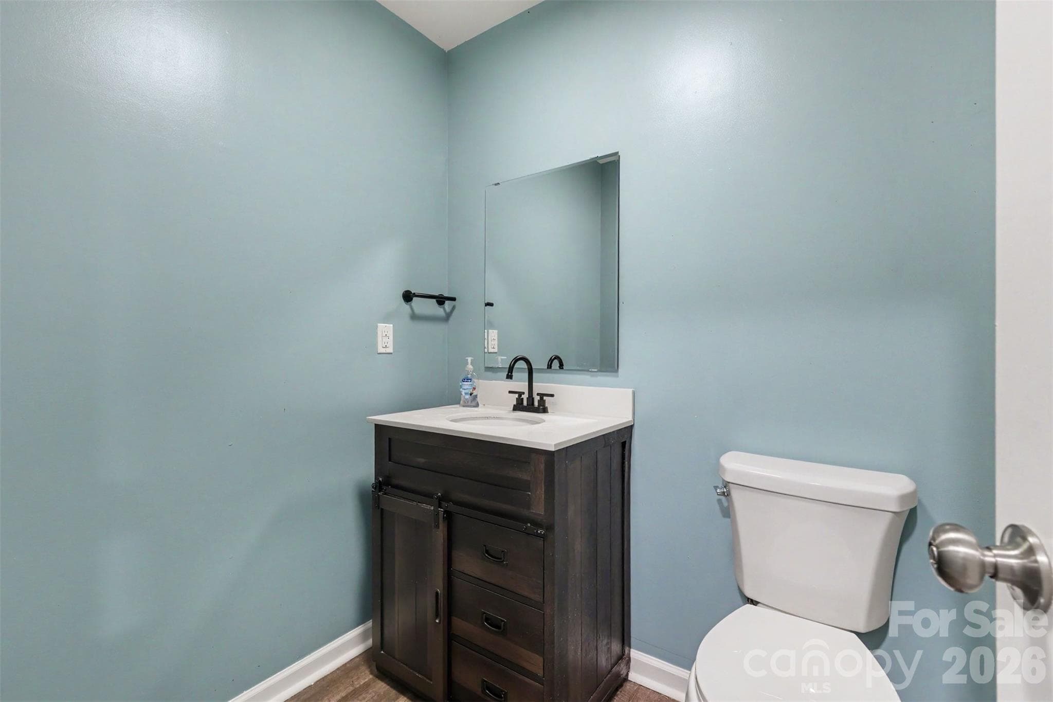 Single Family Residence at 2301 Reid Pointe Avenue, Fort Mill, photo 32 of 36