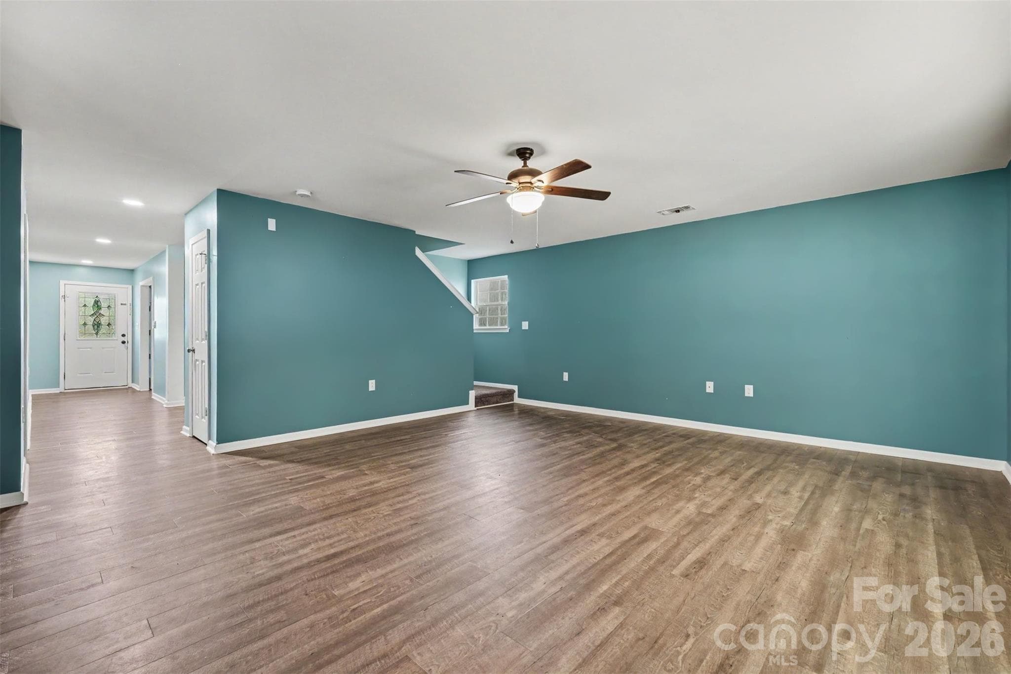 Single Family Residence at 2301 Reid Pointe Avenue, Fort Mill, photo 9 of 36