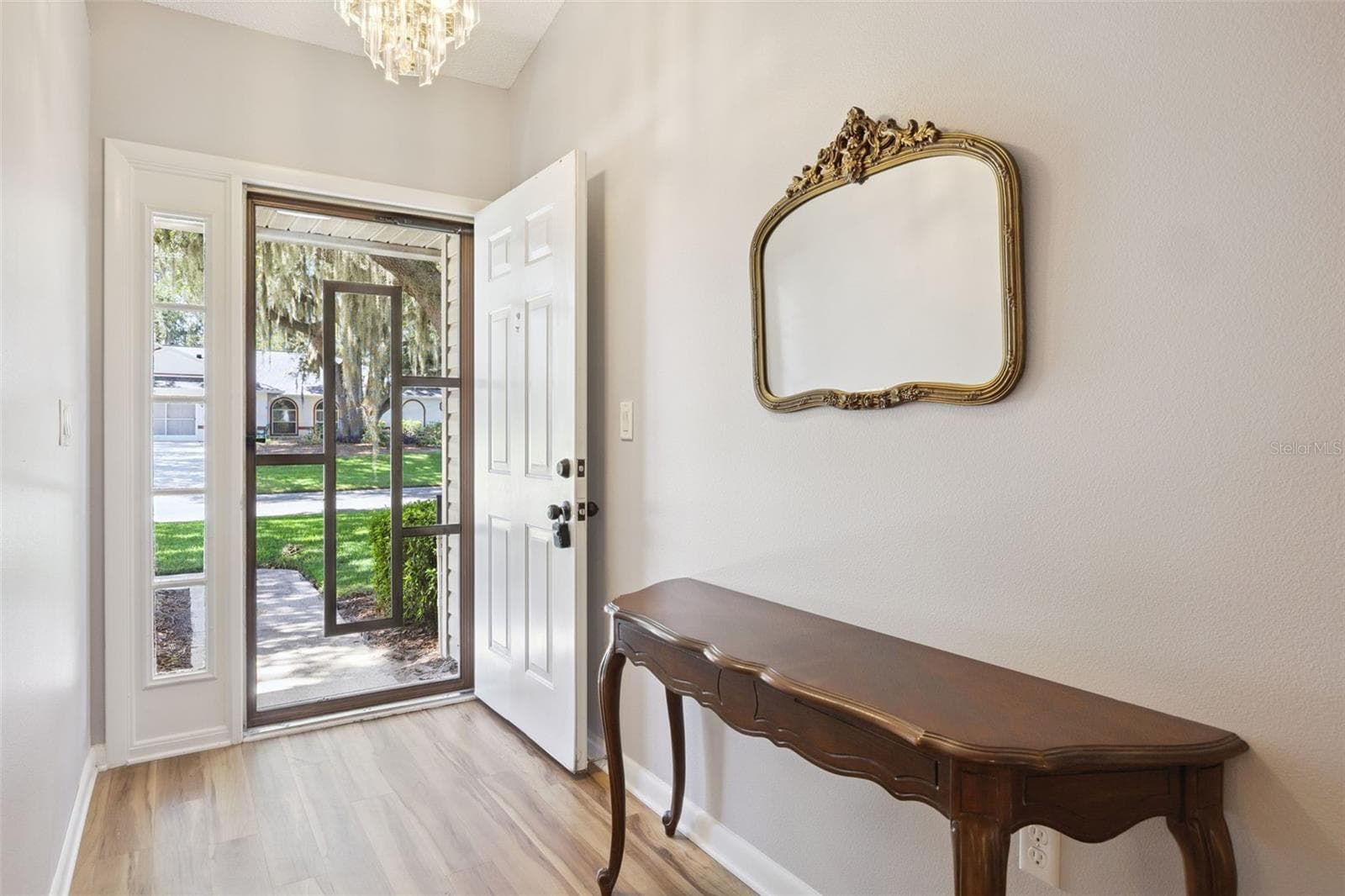 Single Family Residence at 5606 ROSEWALL CIR, LEESBURG, photo 6 of 65